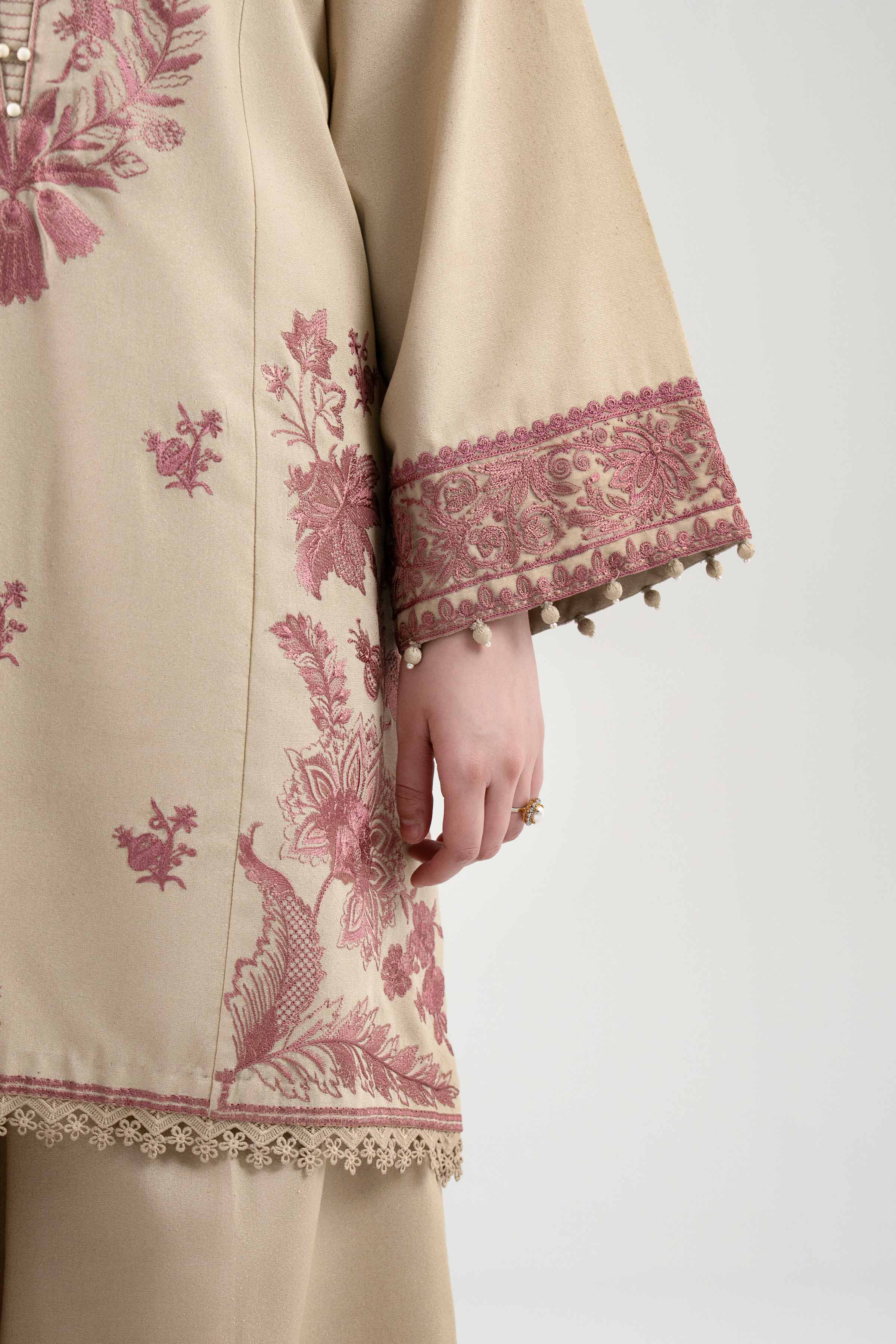 2 Piece - Embroidered Suit - 42502334