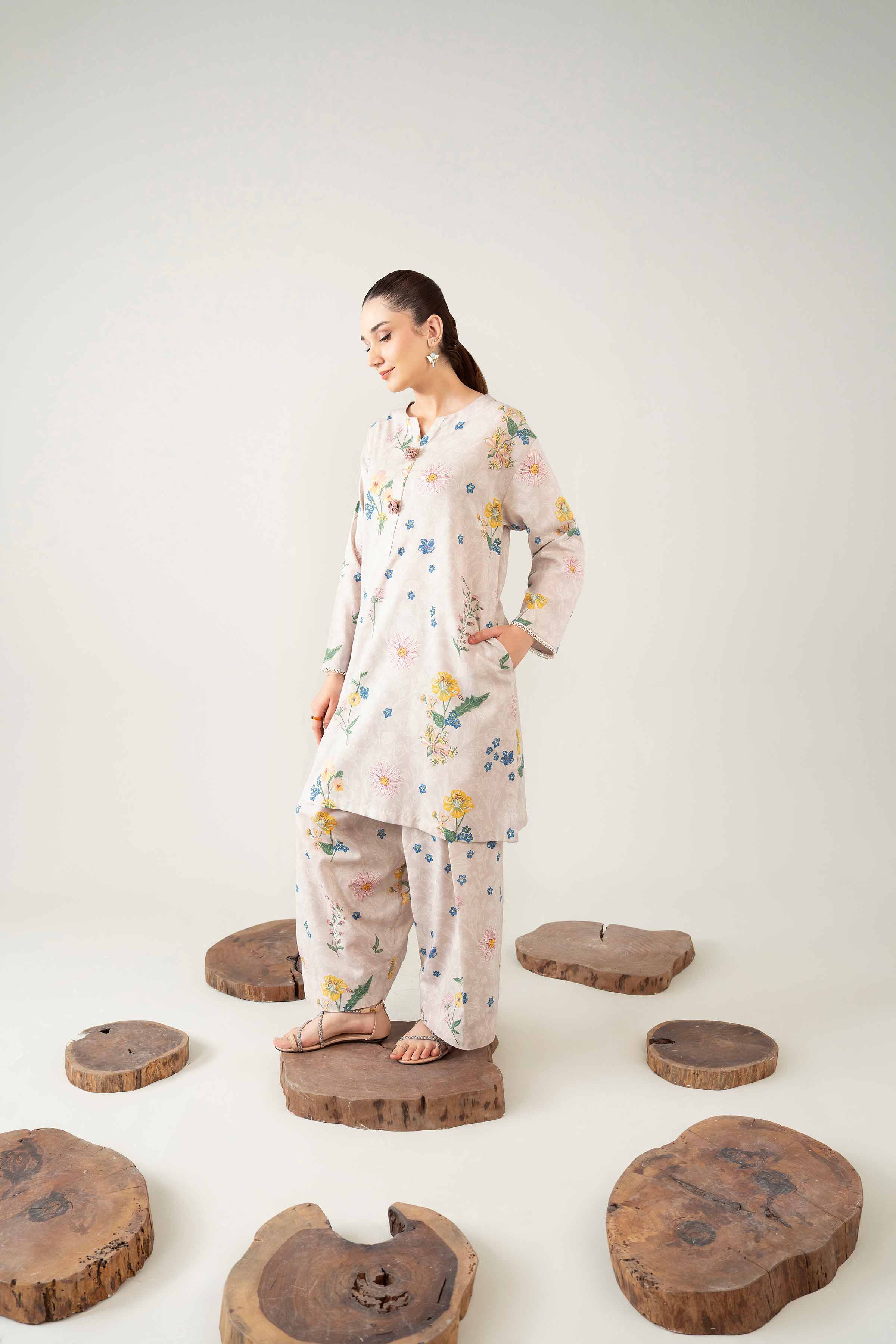 1 Piece - Digital Printed Loose Fabric - 42503967 for Women - Freedom To Buy Collection | Nishat | Shop Online