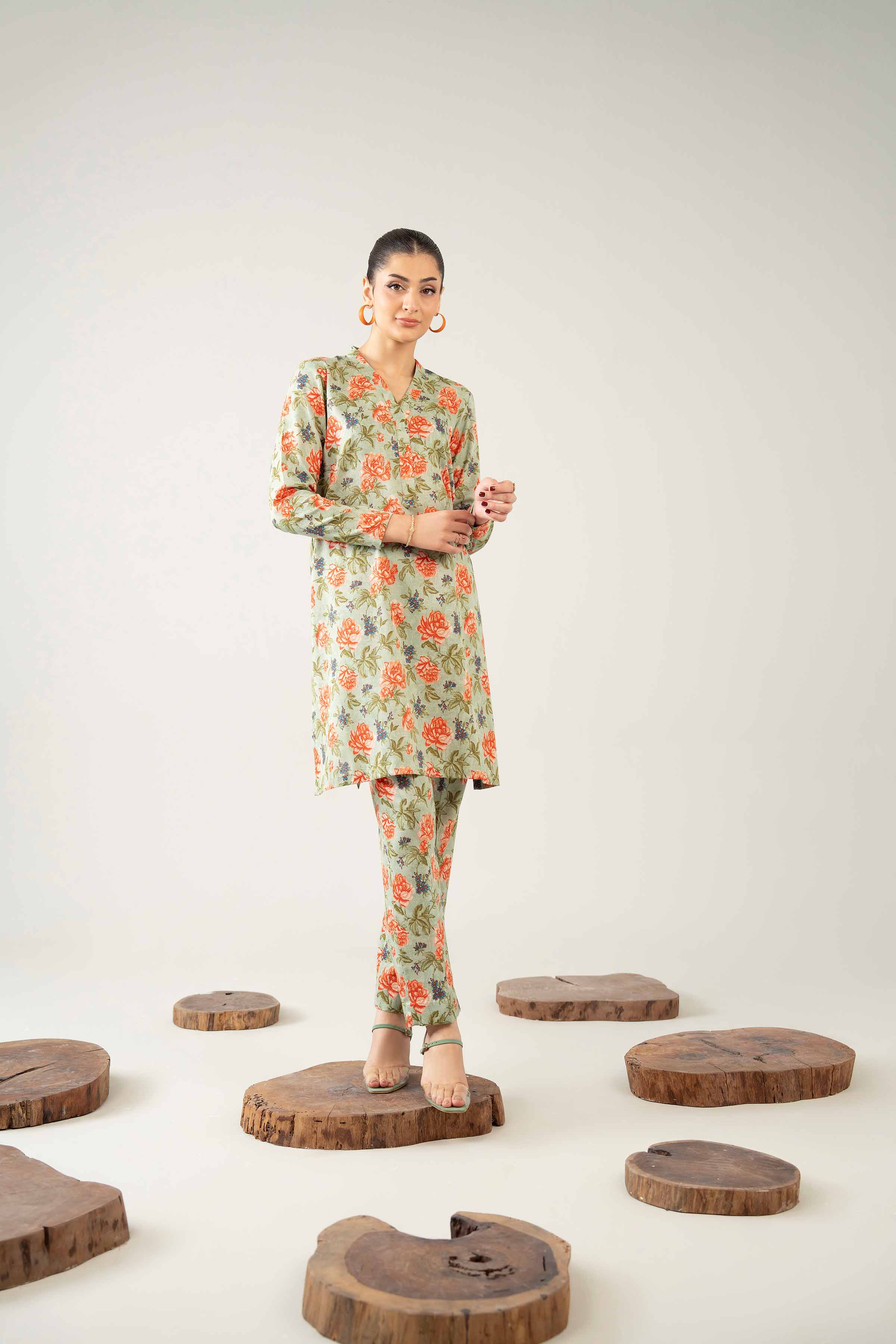 1 Piece - Digital Printed Loose Fabric - 42503968 for Women - Freedom To Buy Collection | Nishat | Shop Online