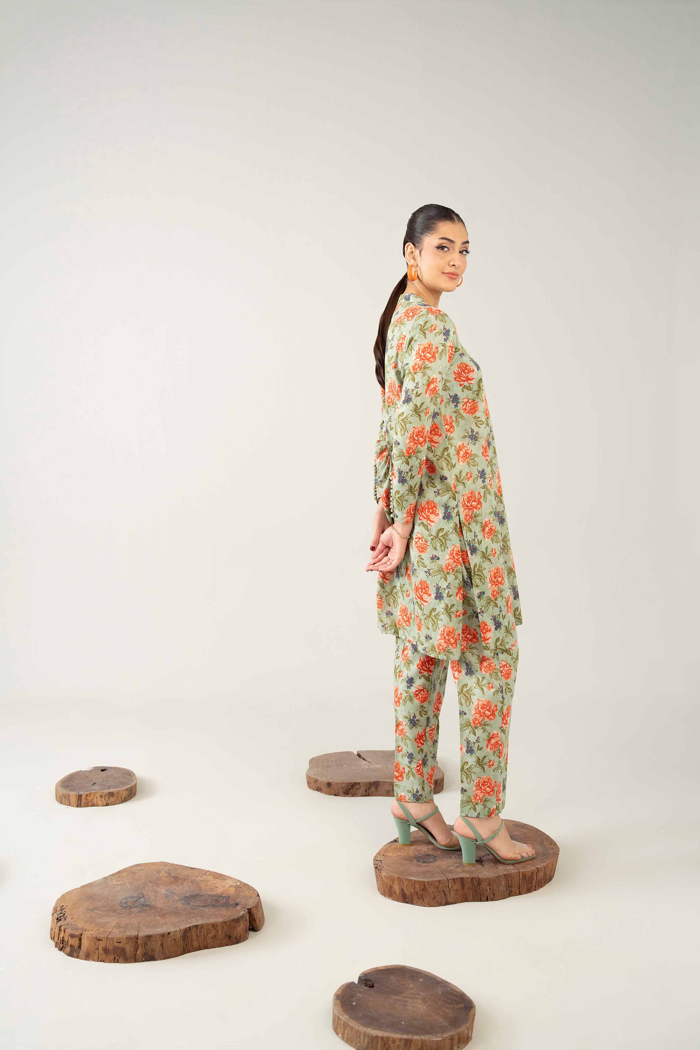 1 Piece - Digital Printed Loose Fabric - 42503968 for Women - Freedom To Buy Collection | Nishat | Shop Online