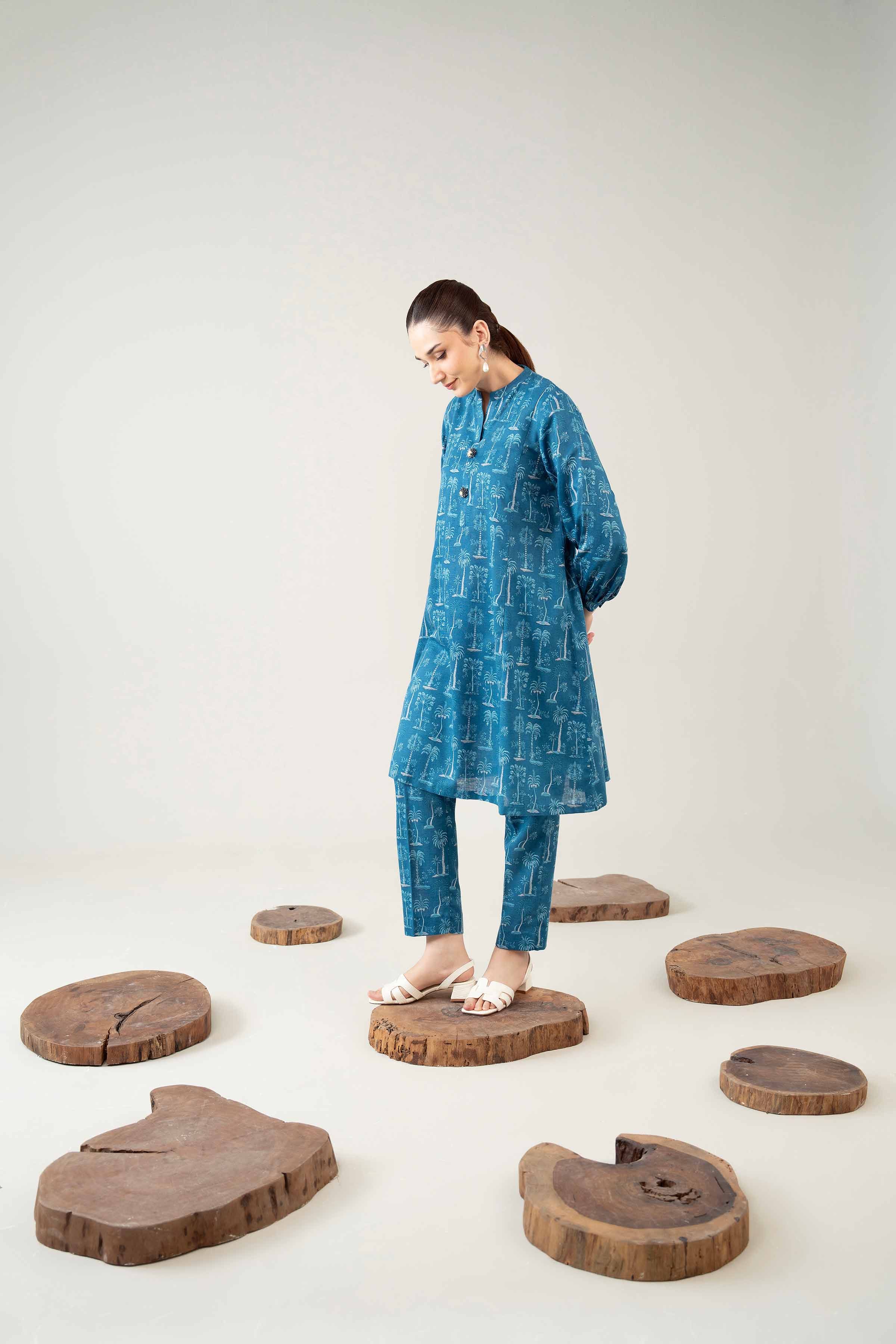 1 Piece - Digital Printed Loose Fabric - 42503971 for Women - Freedom To Buy Collection | Nishat | Shop Online