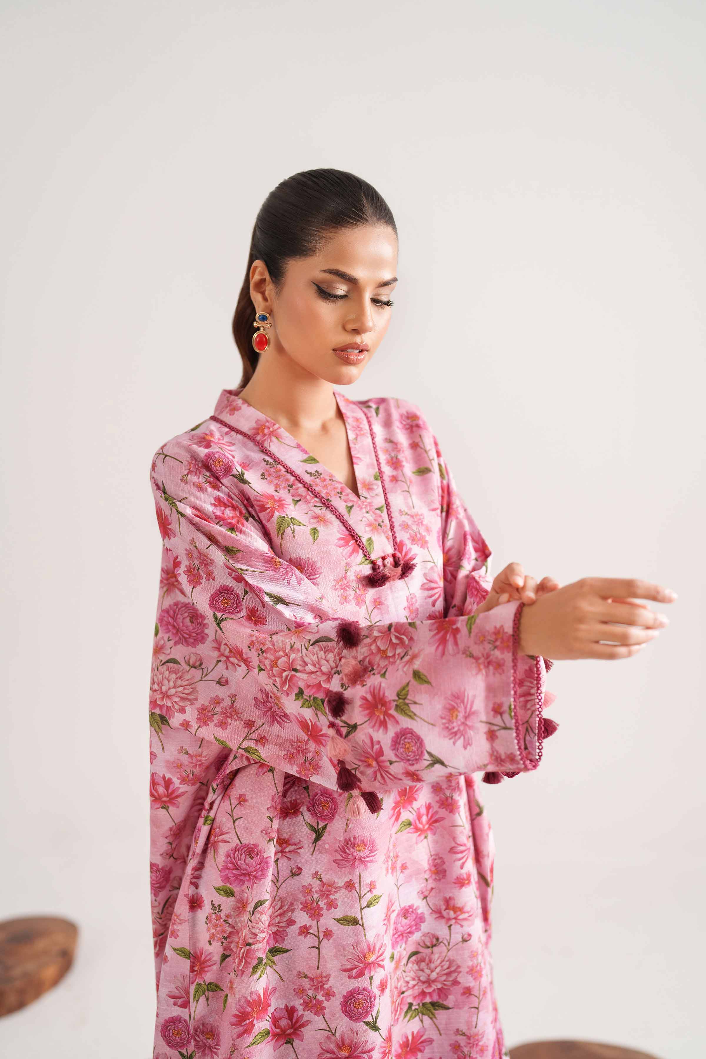 1 Piece - Digital Printed Loose Fabric - 42503979 for Women - Freedom To Buy Collection | Nishat | Shop Online