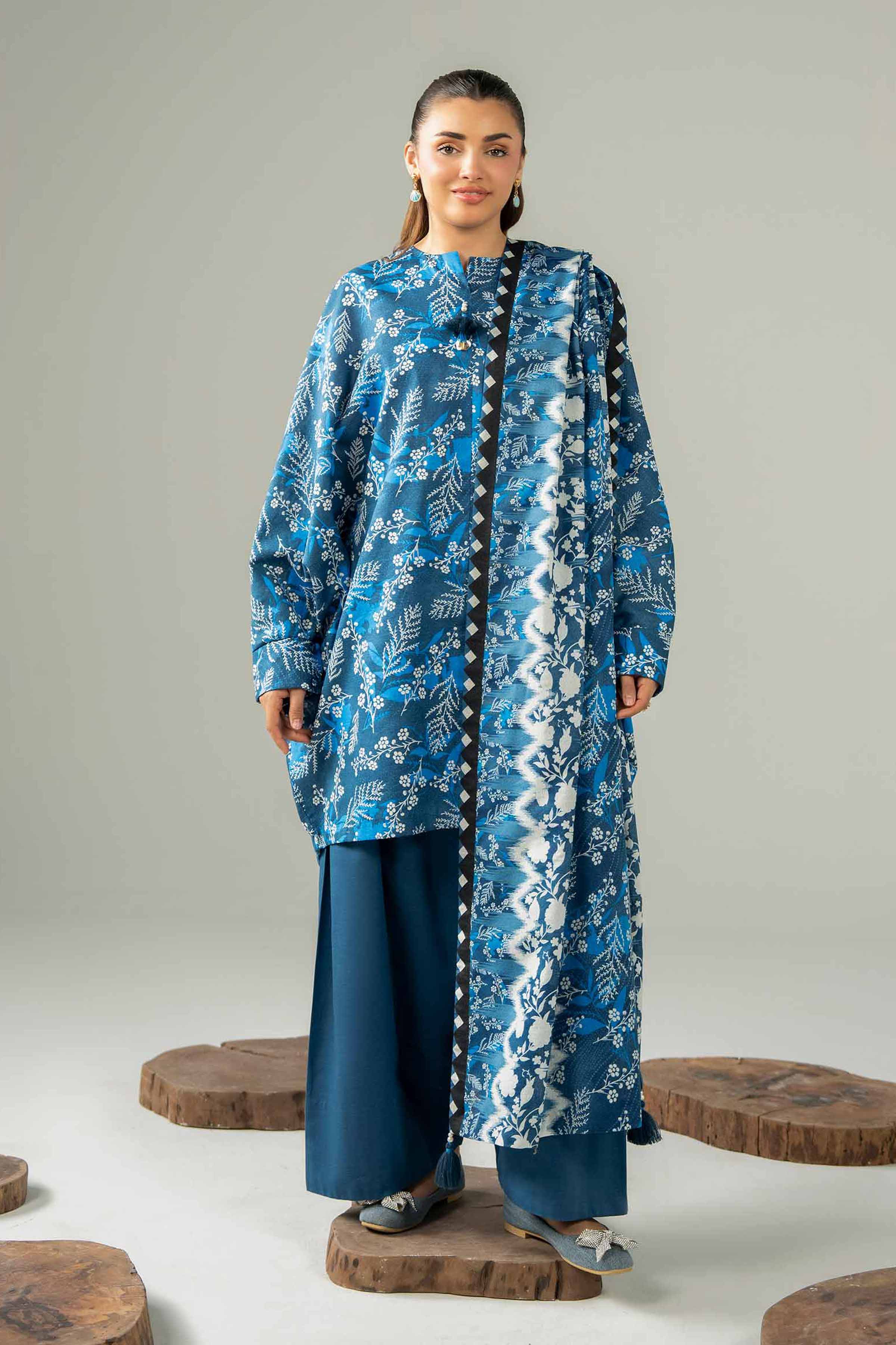 3 Piece - Printed Loose Fabric - 42504108 for Women - Freedom To Buy Collection | Nishat | Shop Online