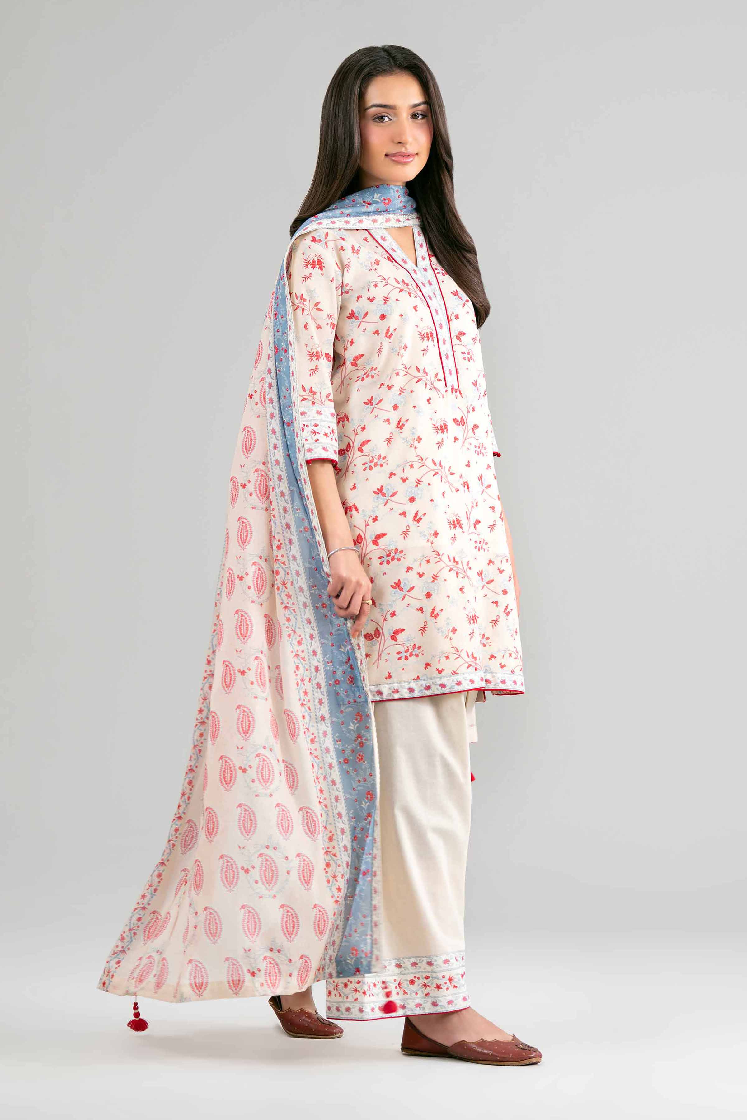 2 Piece - Printed Suit - 42601610 for Women - Unstitched Collection | Nishat | Shop Online