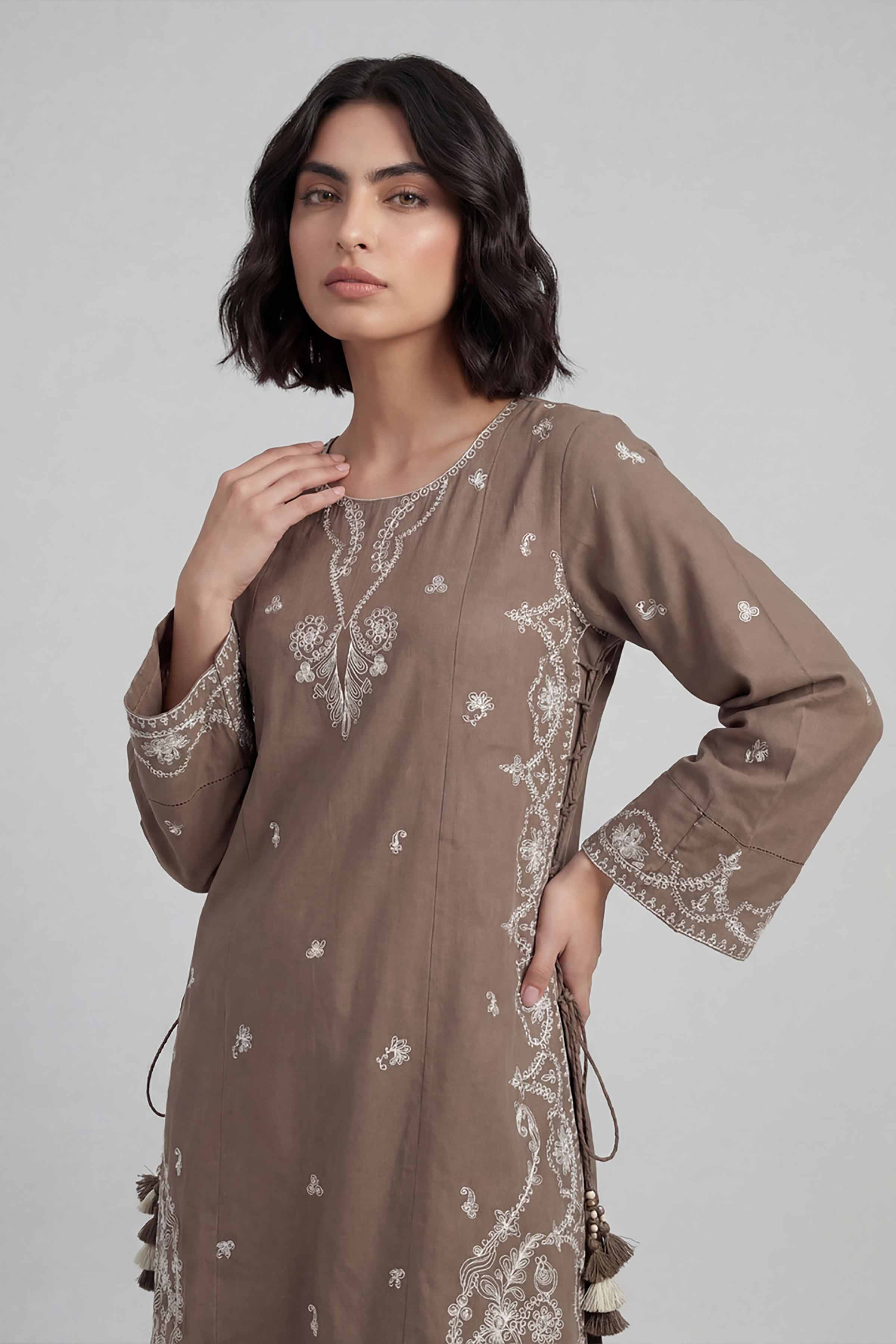 2 Piece - Embroidered Suit - 42601637