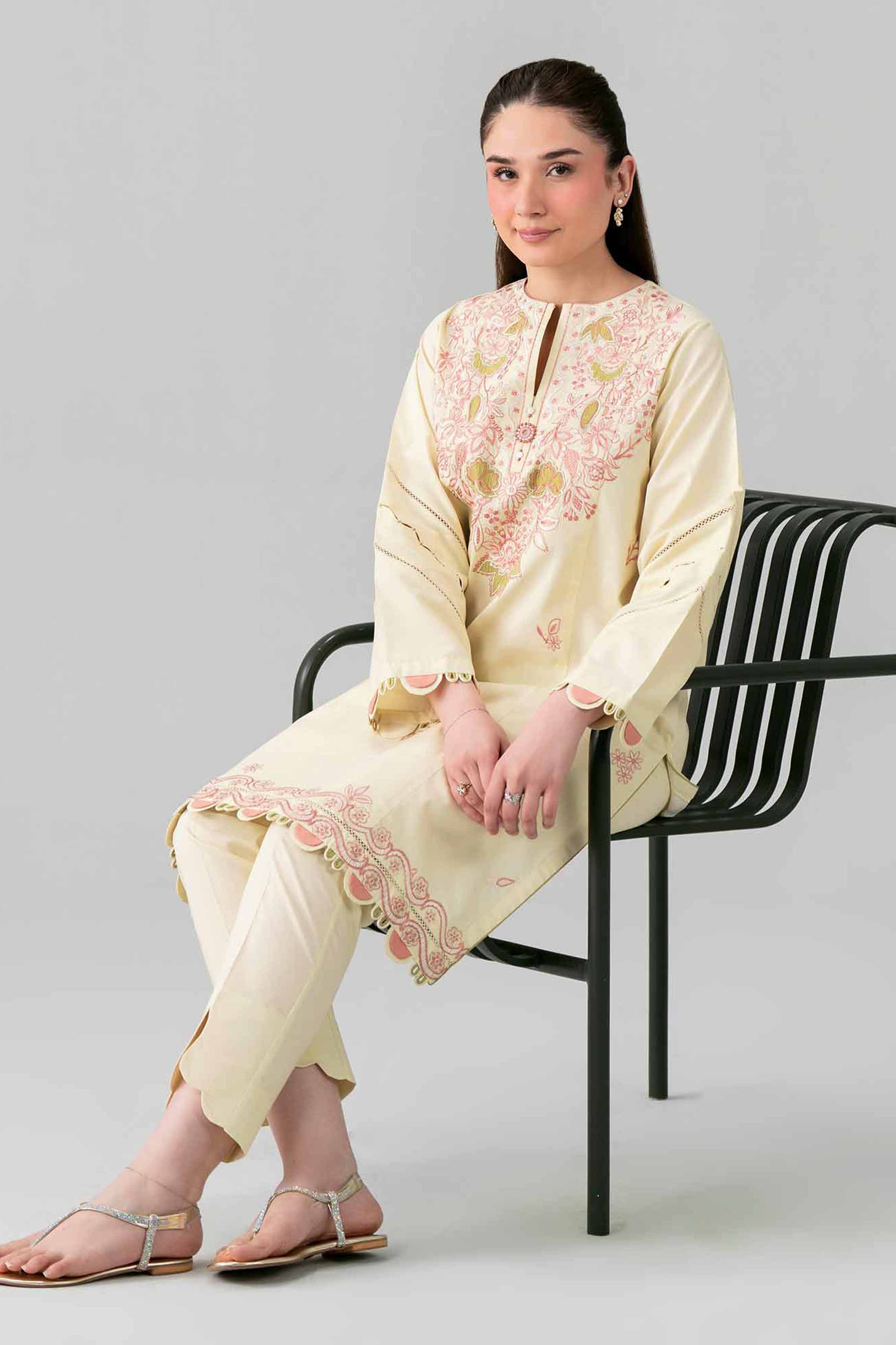 2 Piece - Embroidered Suit - 42601640