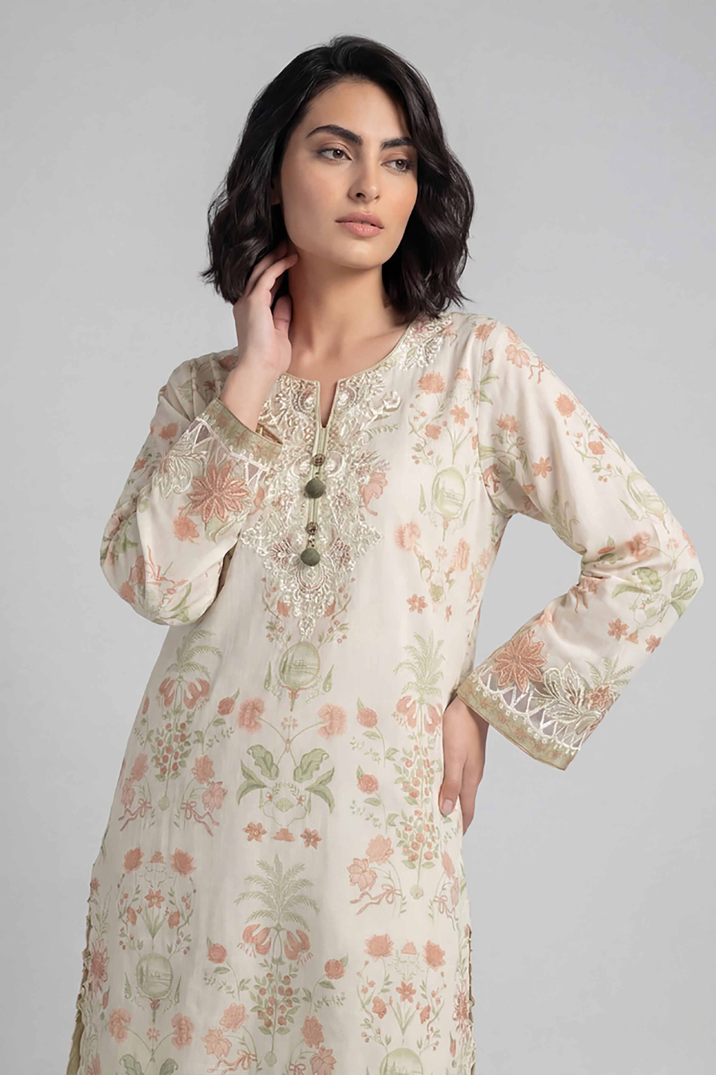 2 Piece - Printed Embroidered Suit - 42601654