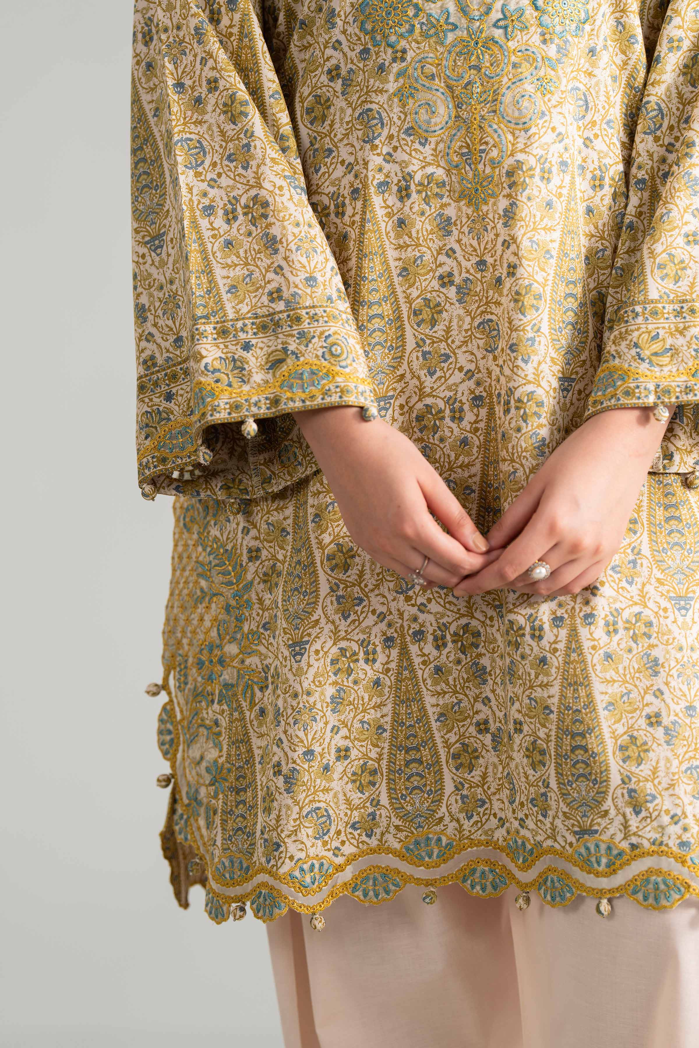 2 Piece - Printed Embroidered Suit - 42601658