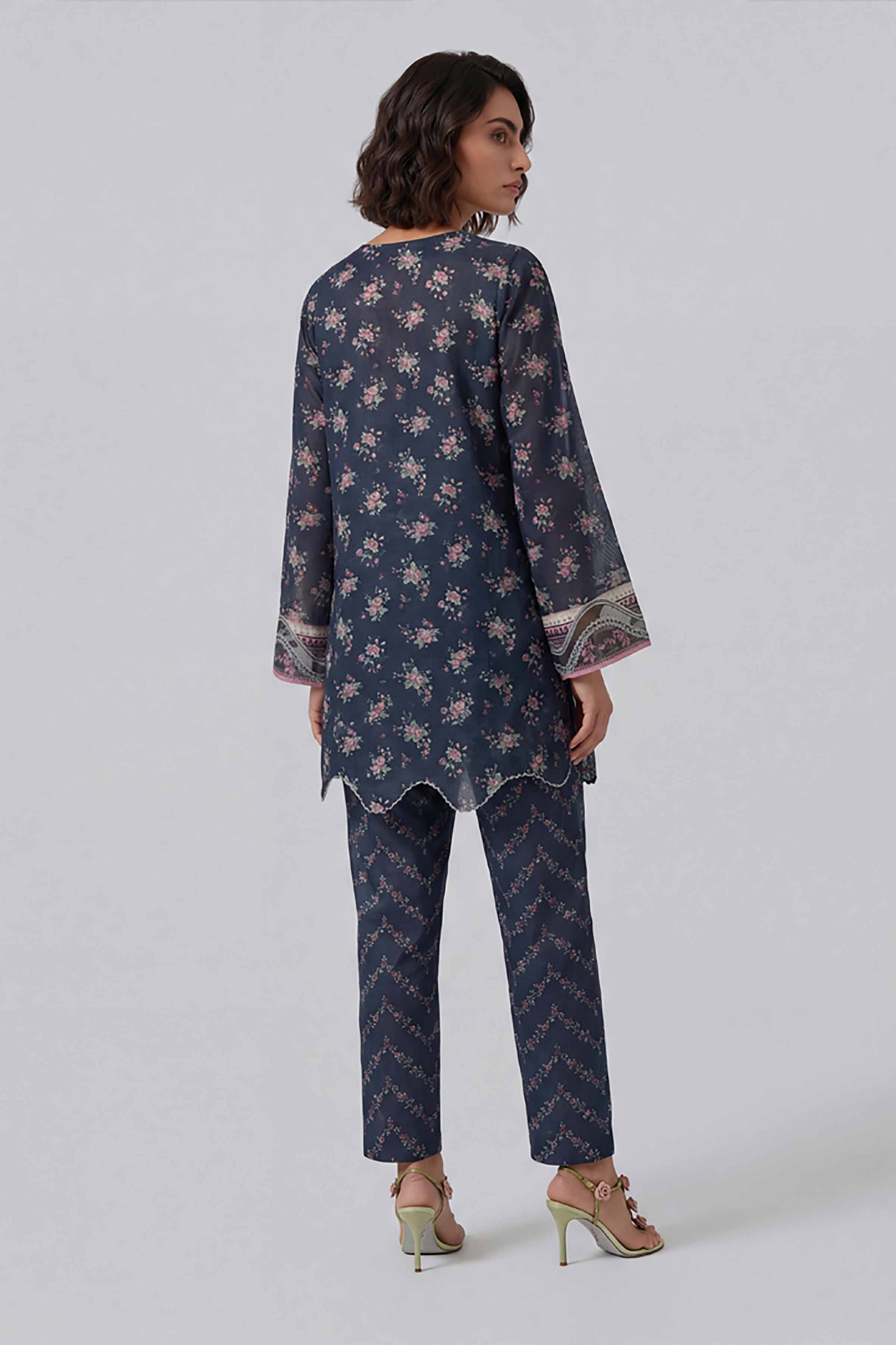 2 Piece - Printed Embroidered Suit - 42601670