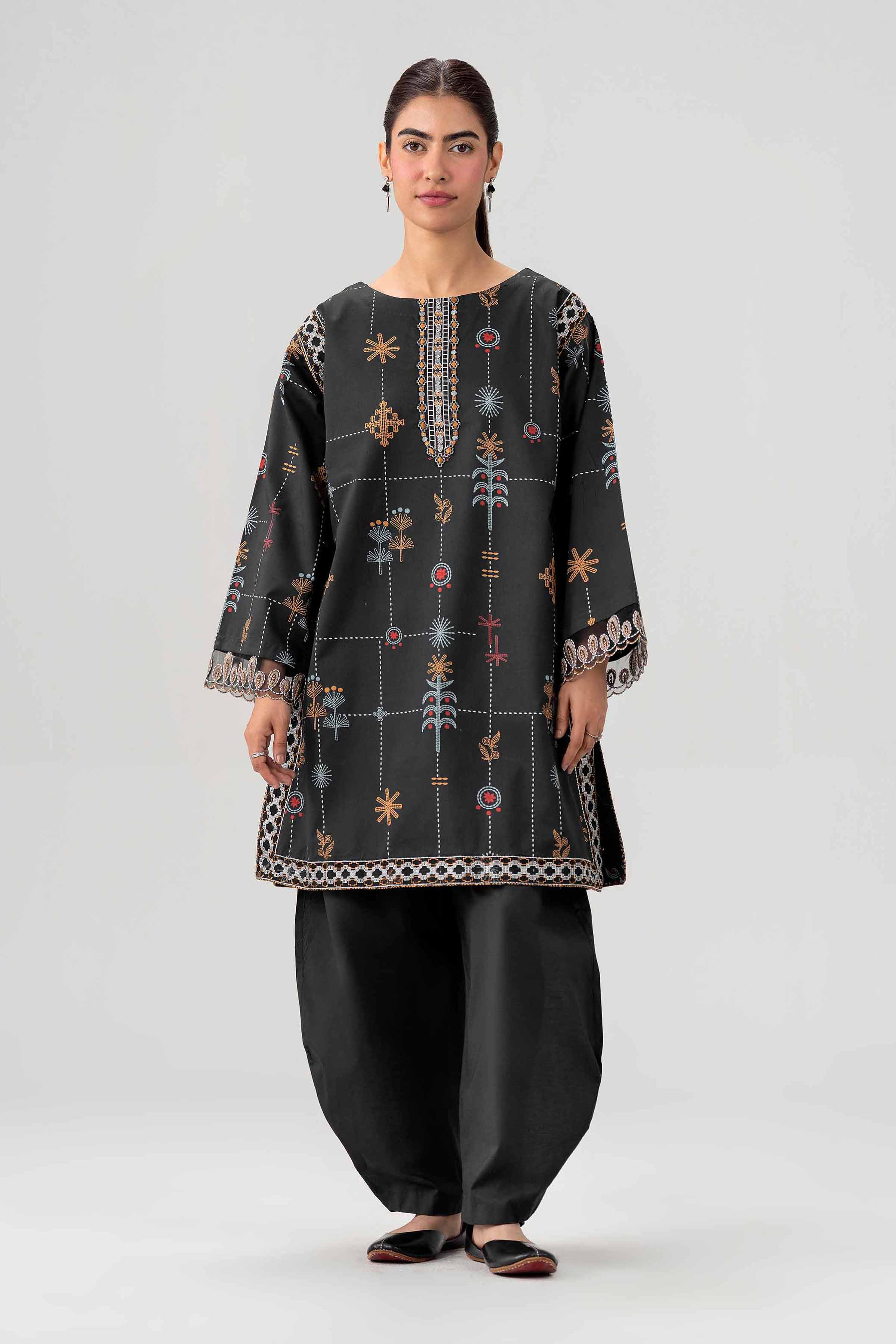 2 Piece - Printed Embroidered Suit - 42602058