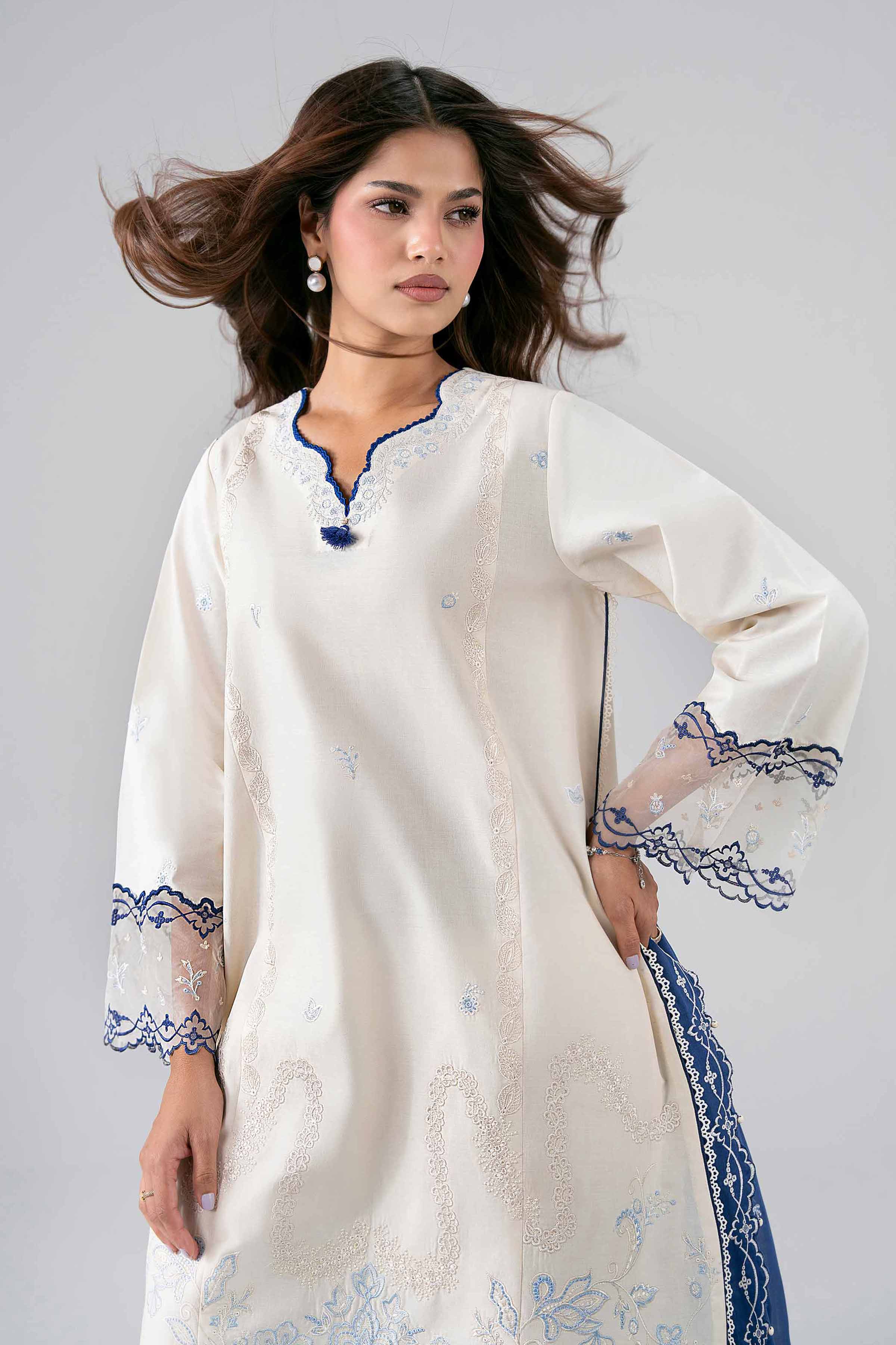 3 Piece - Embroidered Suit - 42602260