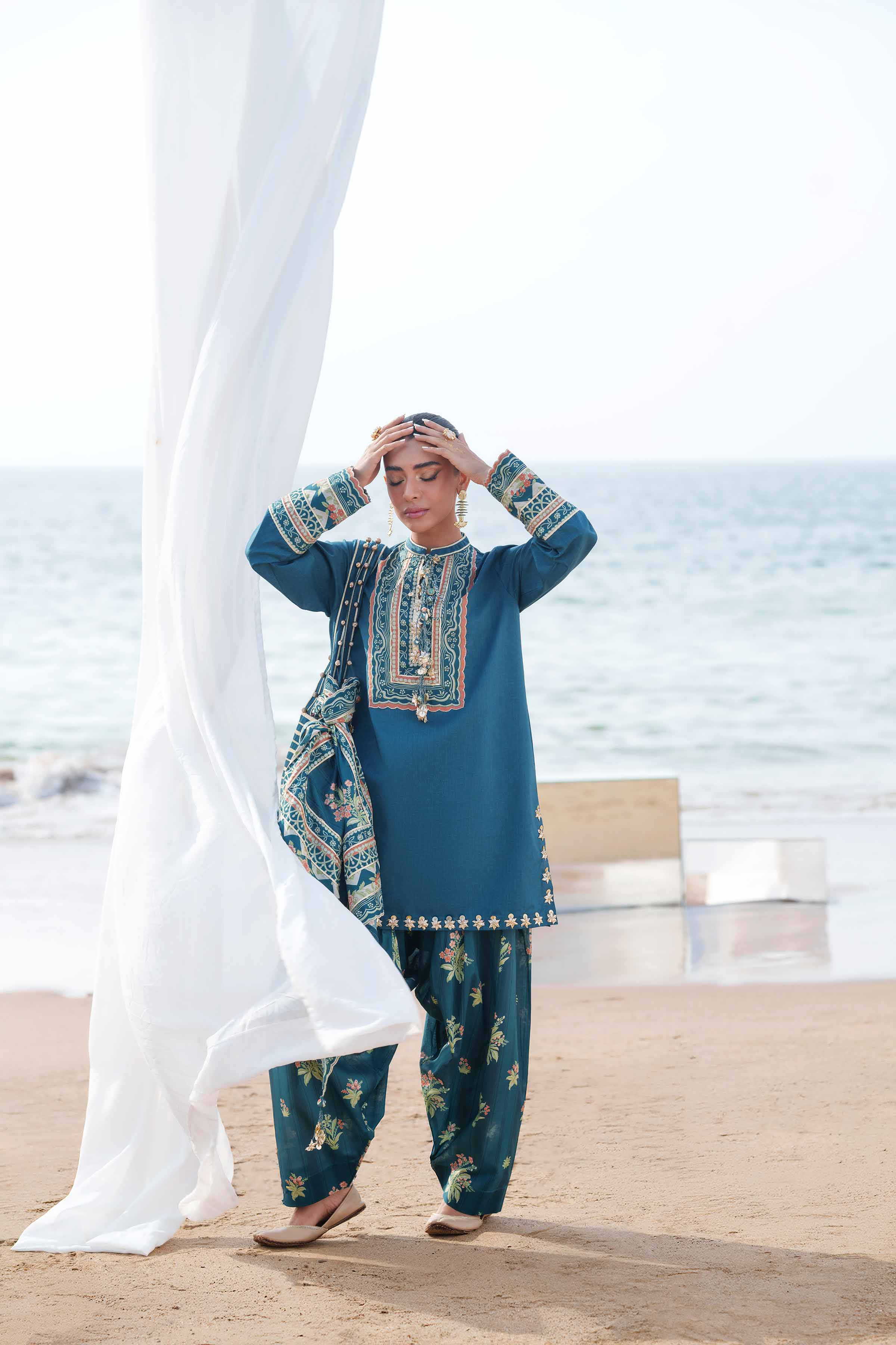 3 Piece - Printed Loose Fabric - 42602344 for Women - Freedom To Buy Collection | Nishat | Shop Online