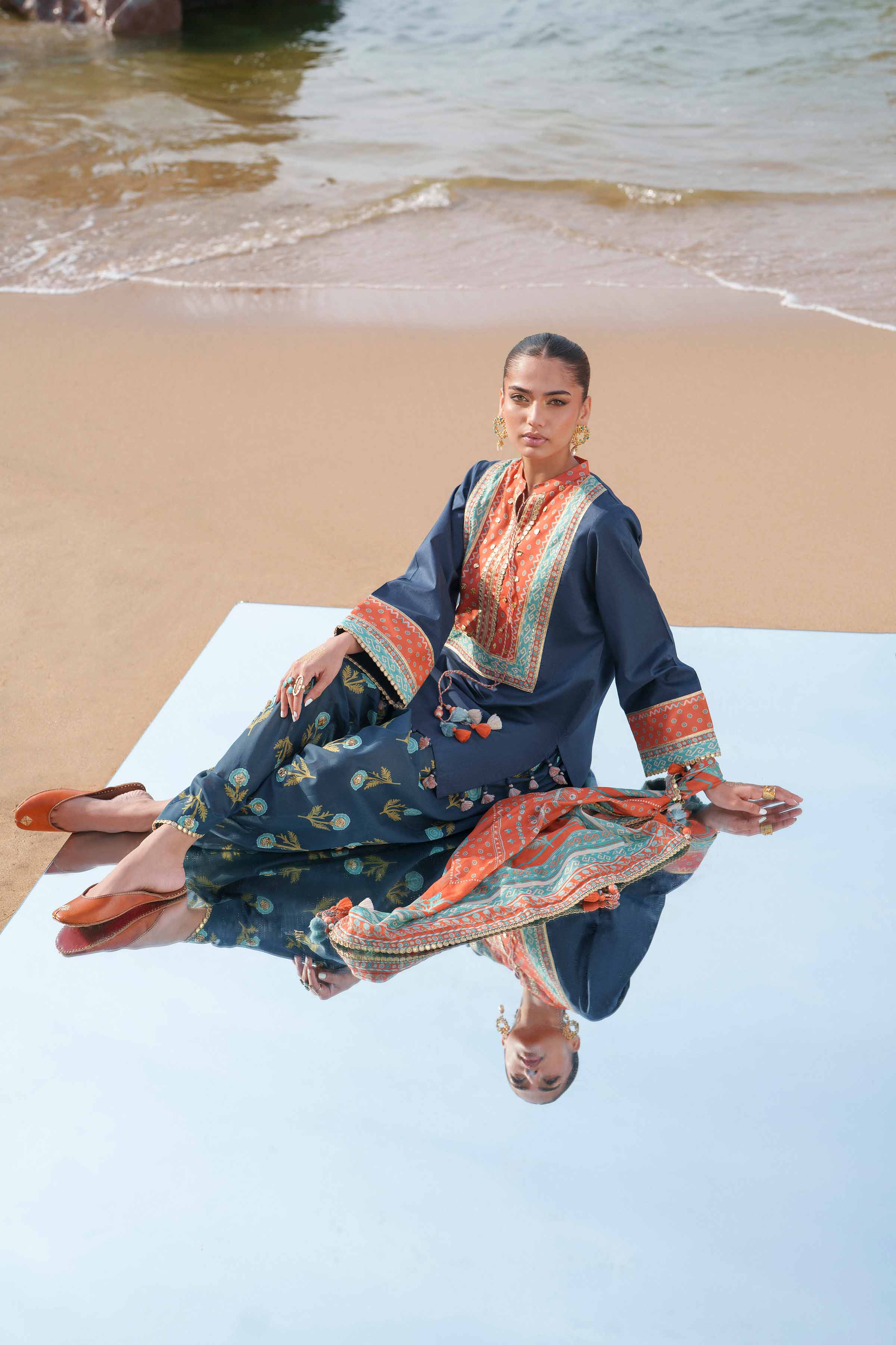 3 Piece - Printed Loose Fabric - 42602381 for Women - Freedom To Buy Collection | Nishat | Shop Online