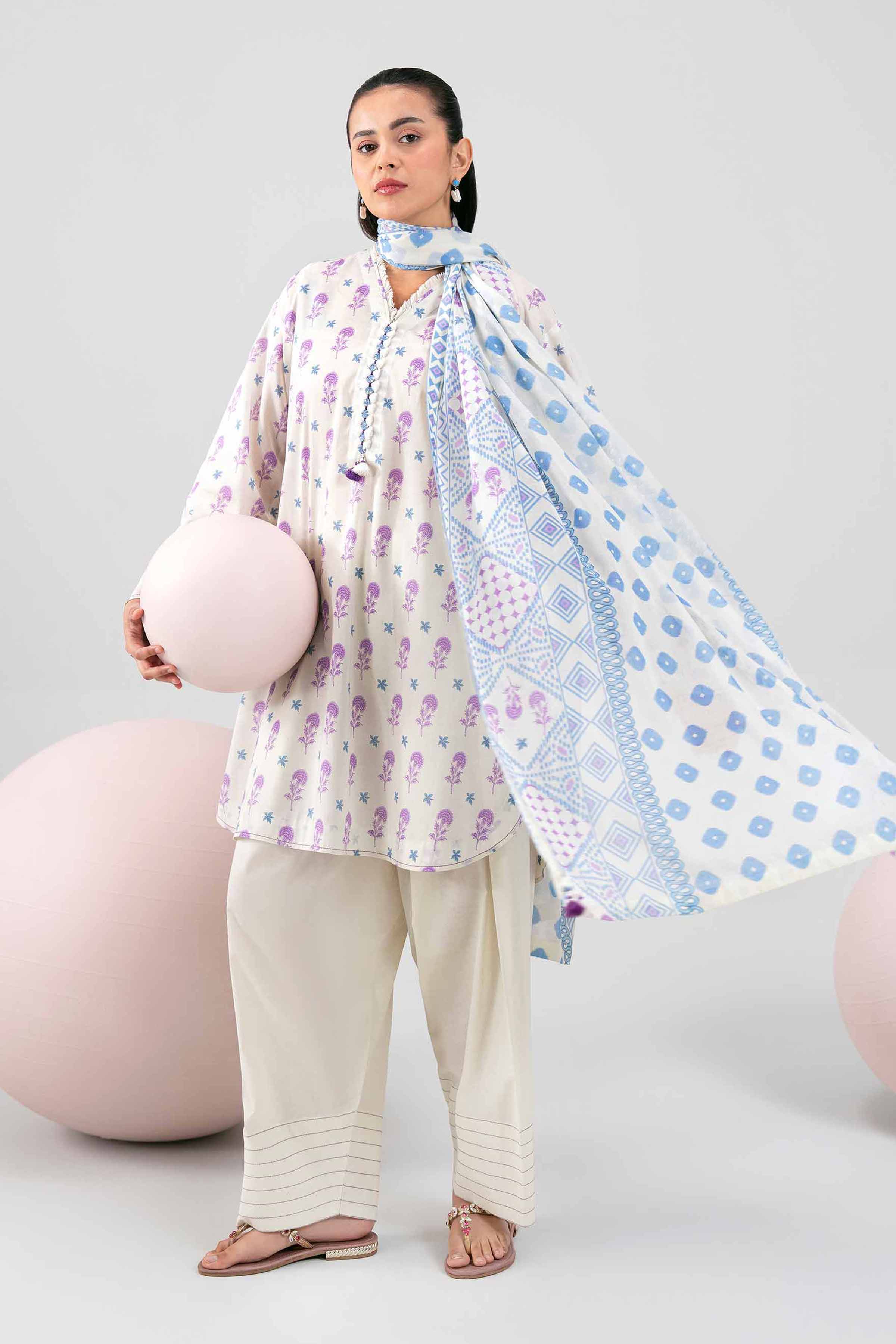 3 Piece - Printed Loose Fabric - 42602403