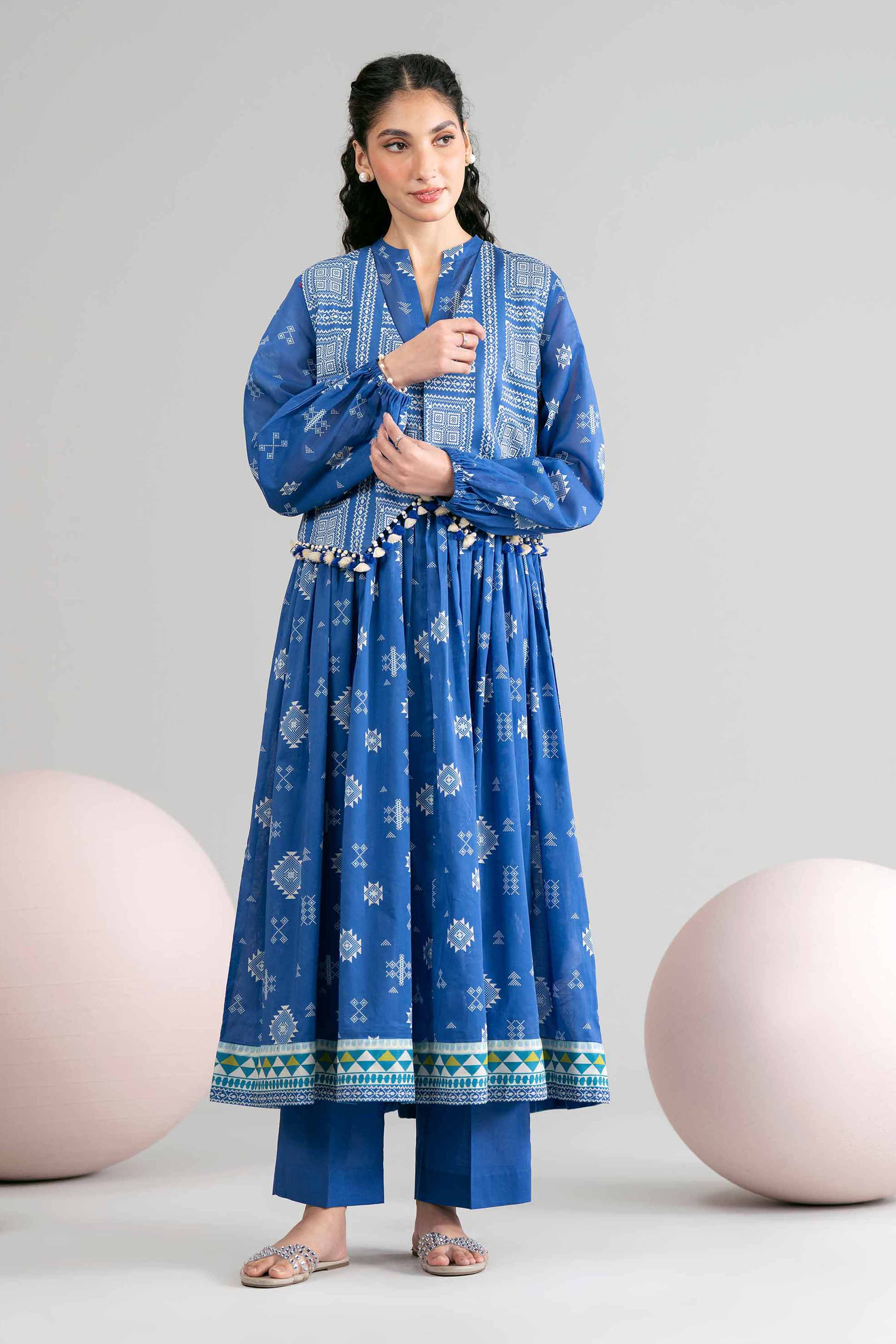 3 Piece - Printed Loose Fabric - 42602418 for Women - Freedom To Buy Collection | Nishat | Shop Online