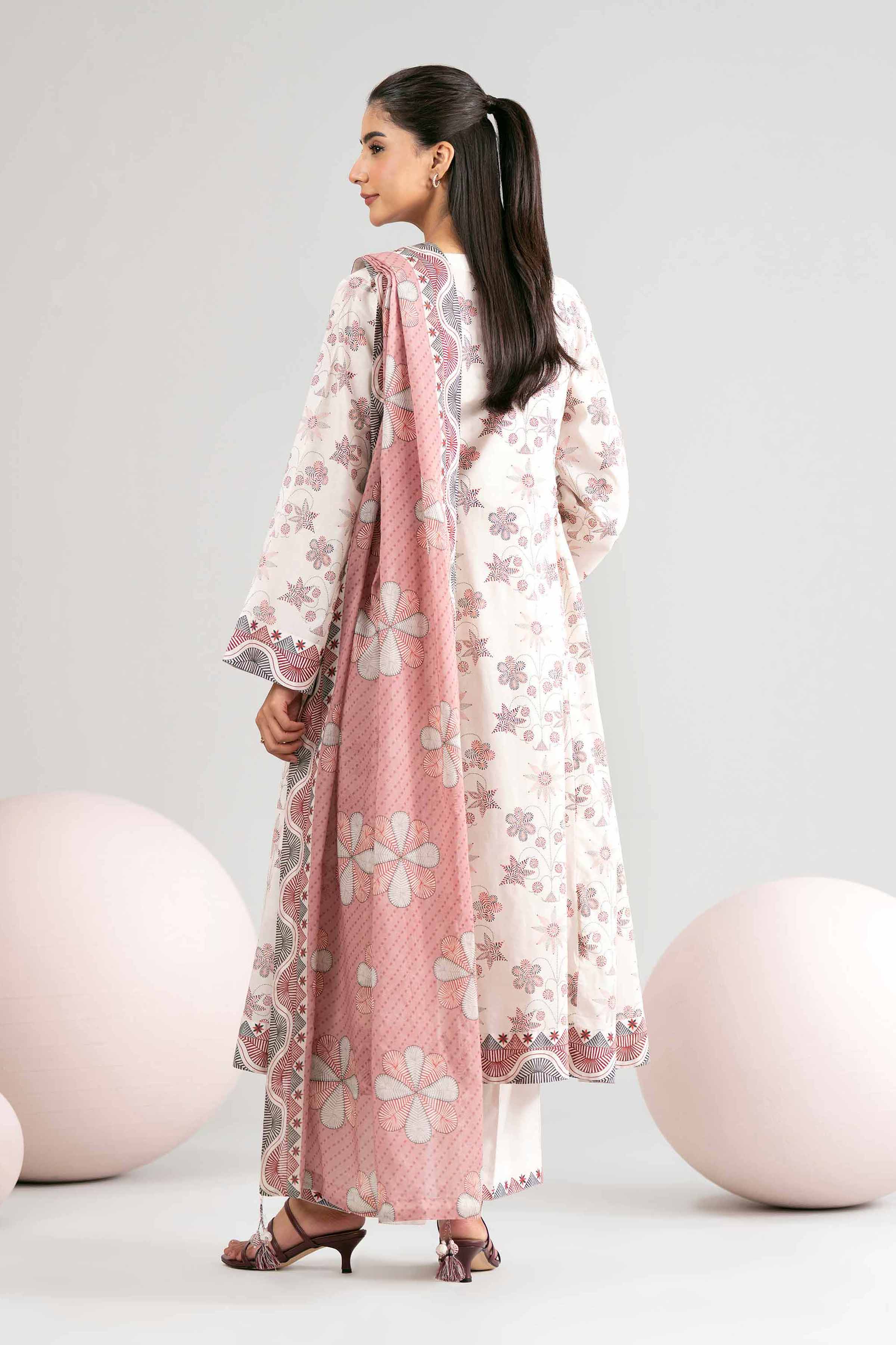 3 Piece - Printed Loose Fabric - 42602421 for Women - Freedom To Buy Collection | Nishat | Shop Online