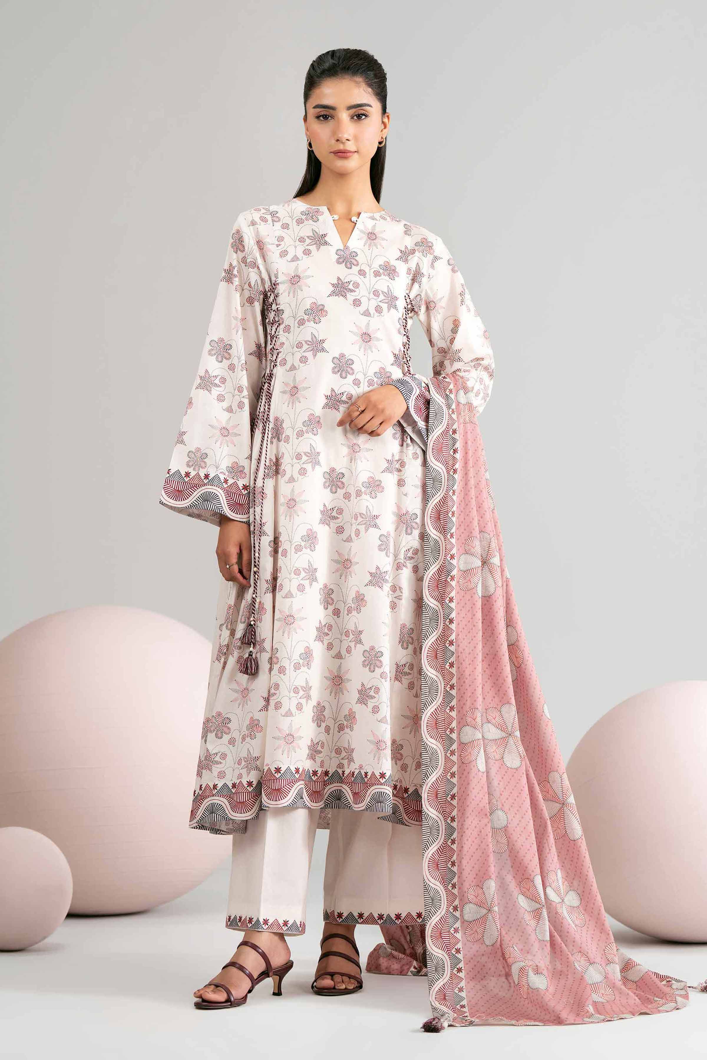 3 Piece - Printed Loose Fabric - 42602421 for Women - Freedom To Buy Collection | Nishat | Shop Online