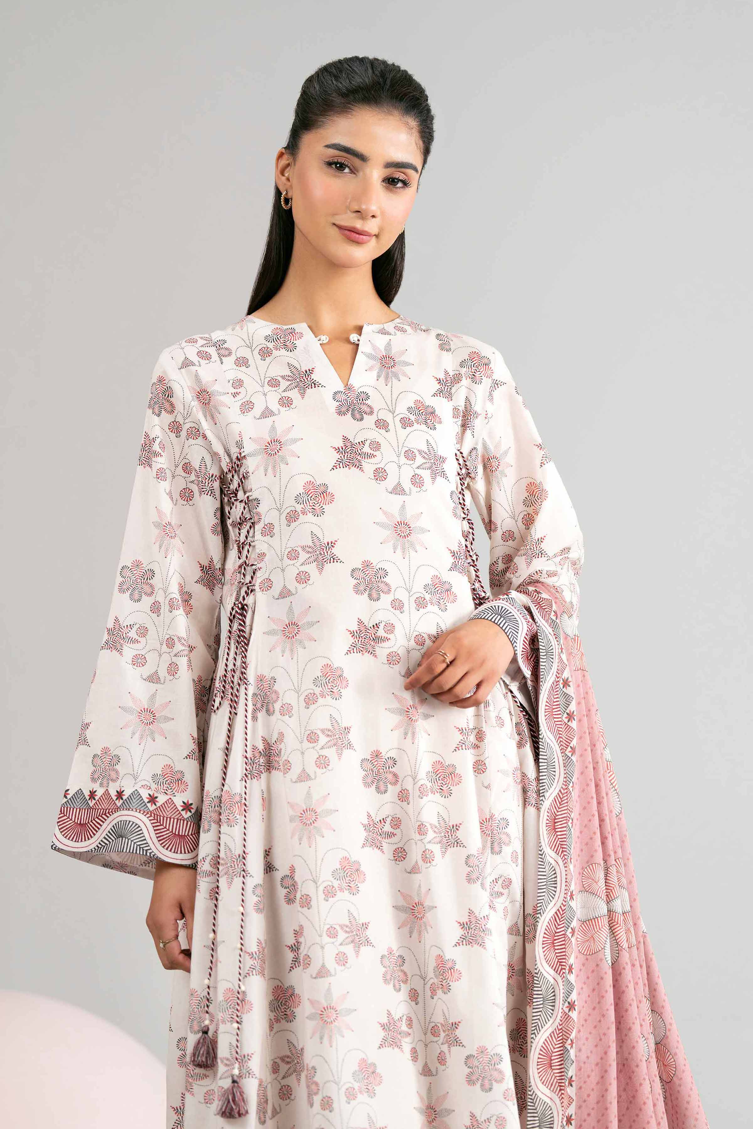 3 Piece - Printed Loose Fabric - 42602421 for Women - Freedom To Buy Collection | Nishat | Shop Online