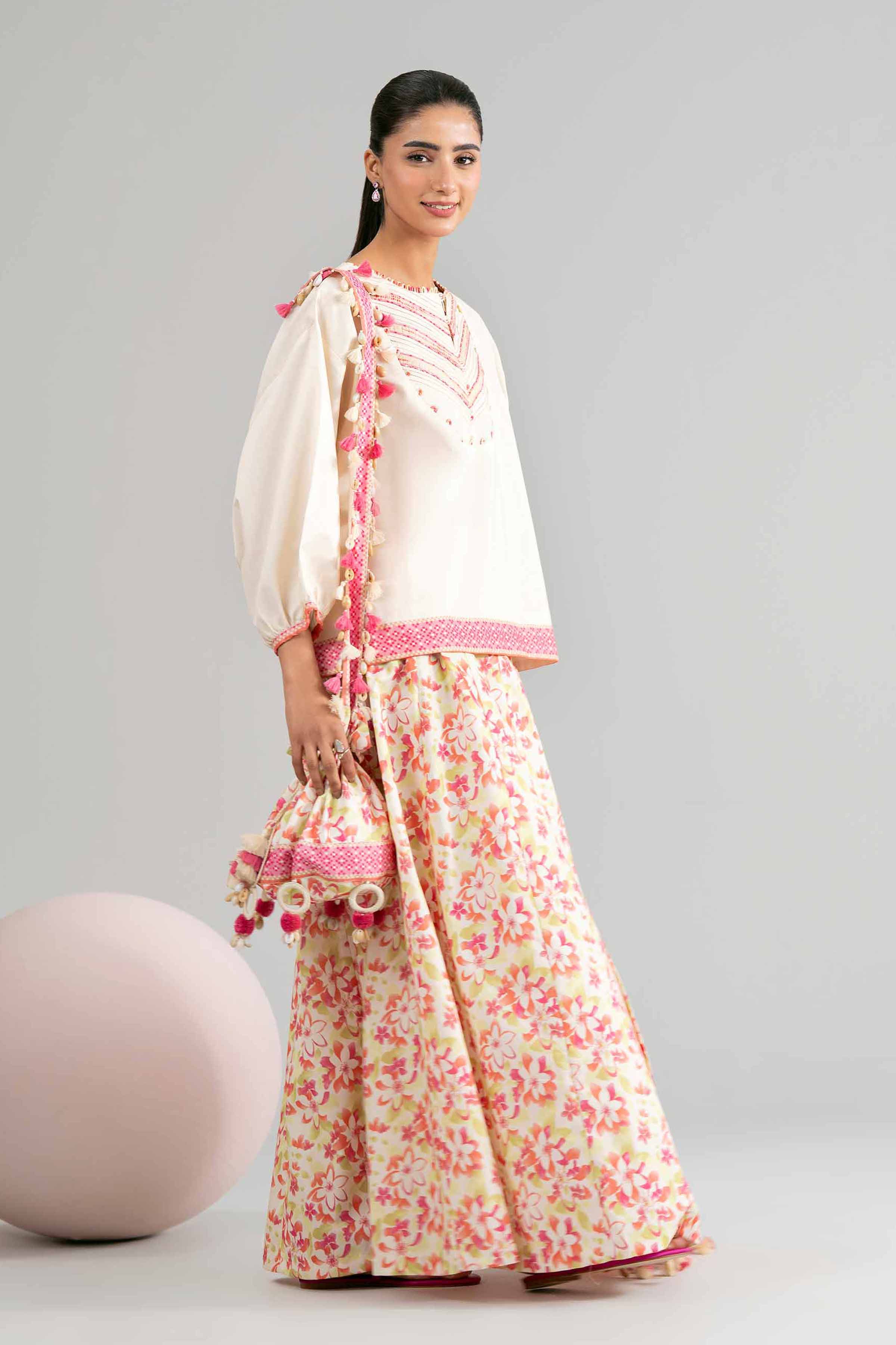 3 Piece - Printed Loose Fabric - 42602426 for Women - Freedom To Buy Collection | Nishat | Shop Online