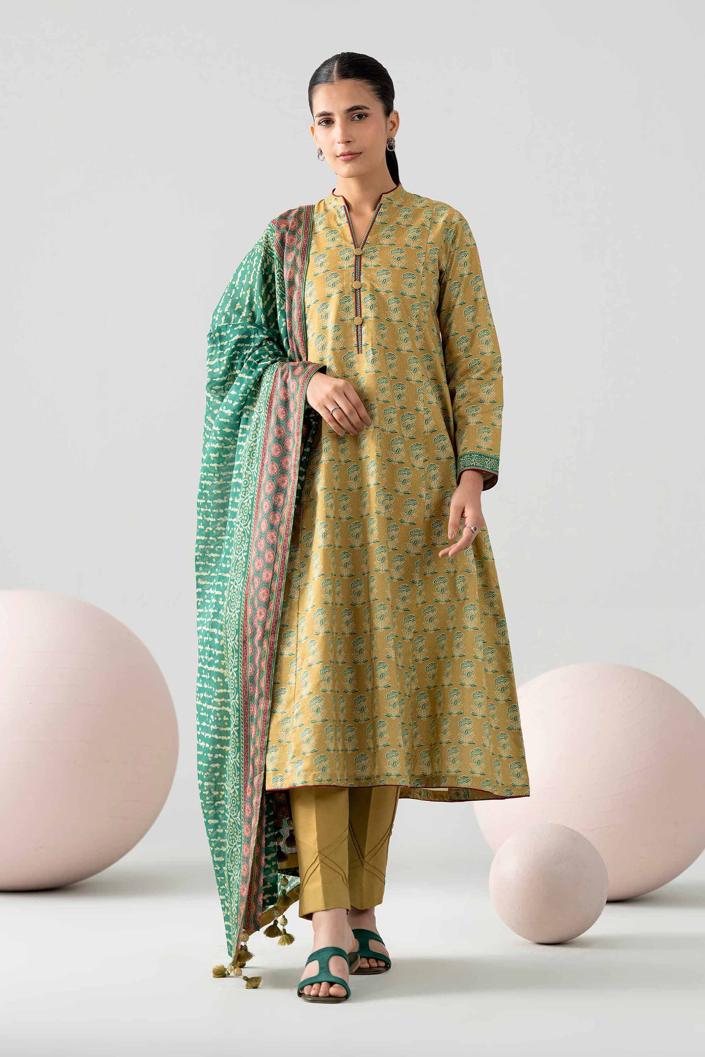 3 Piece - Printed Loose Fabric - 42602575 for Women - Freedom To Buy Collection | Nishat | Shop Online