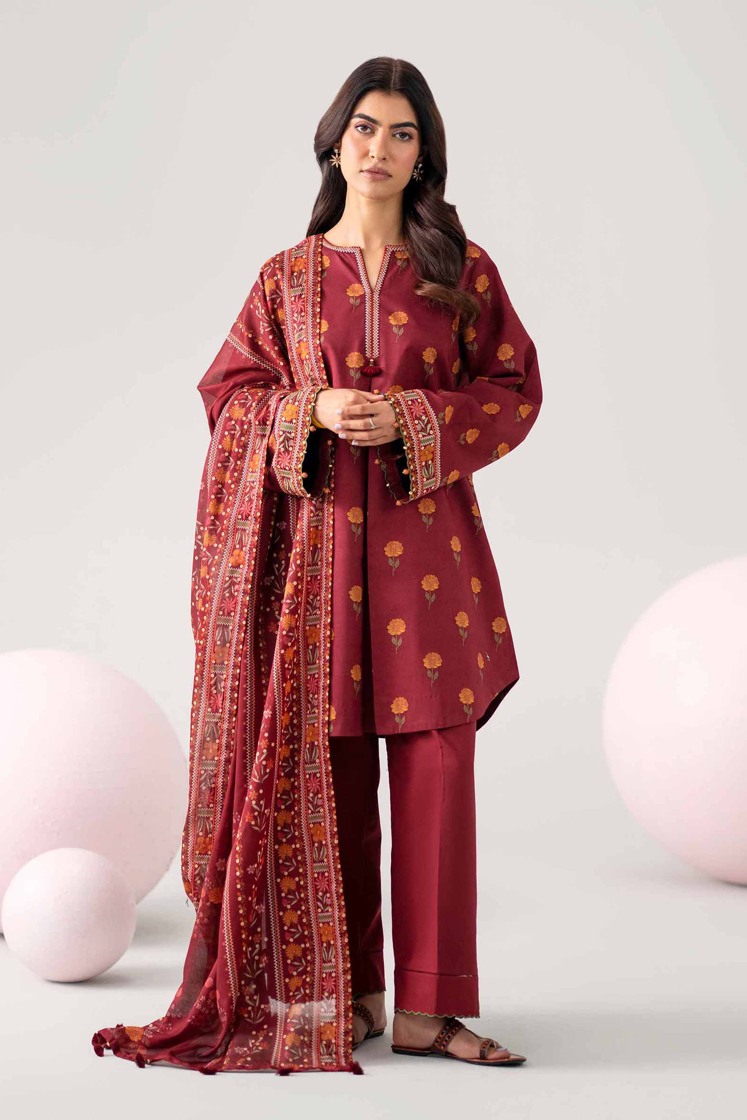3 Piece - Printed Loose Fabric - 42602593 for Women - Freedom To Buy Collection | Nishat | Shop Online