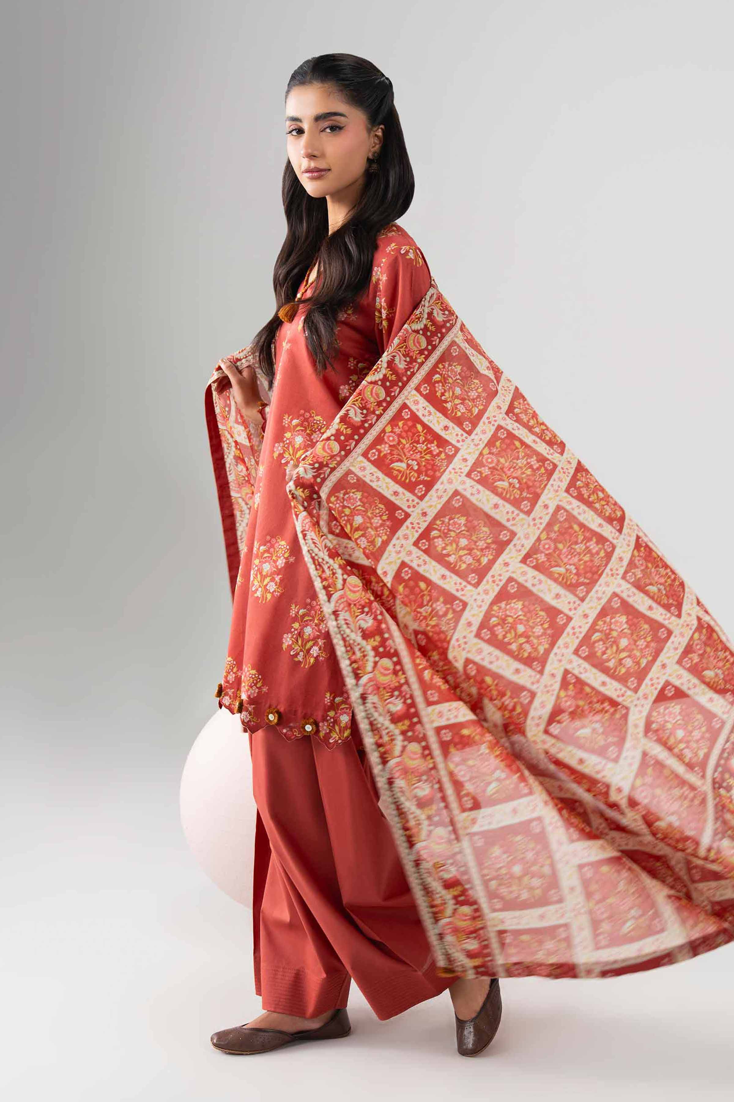 3 Piece - Printed Loose Fabric - 42602678 for Women - Freedom To Buy Collection | Nishat | Shop Online