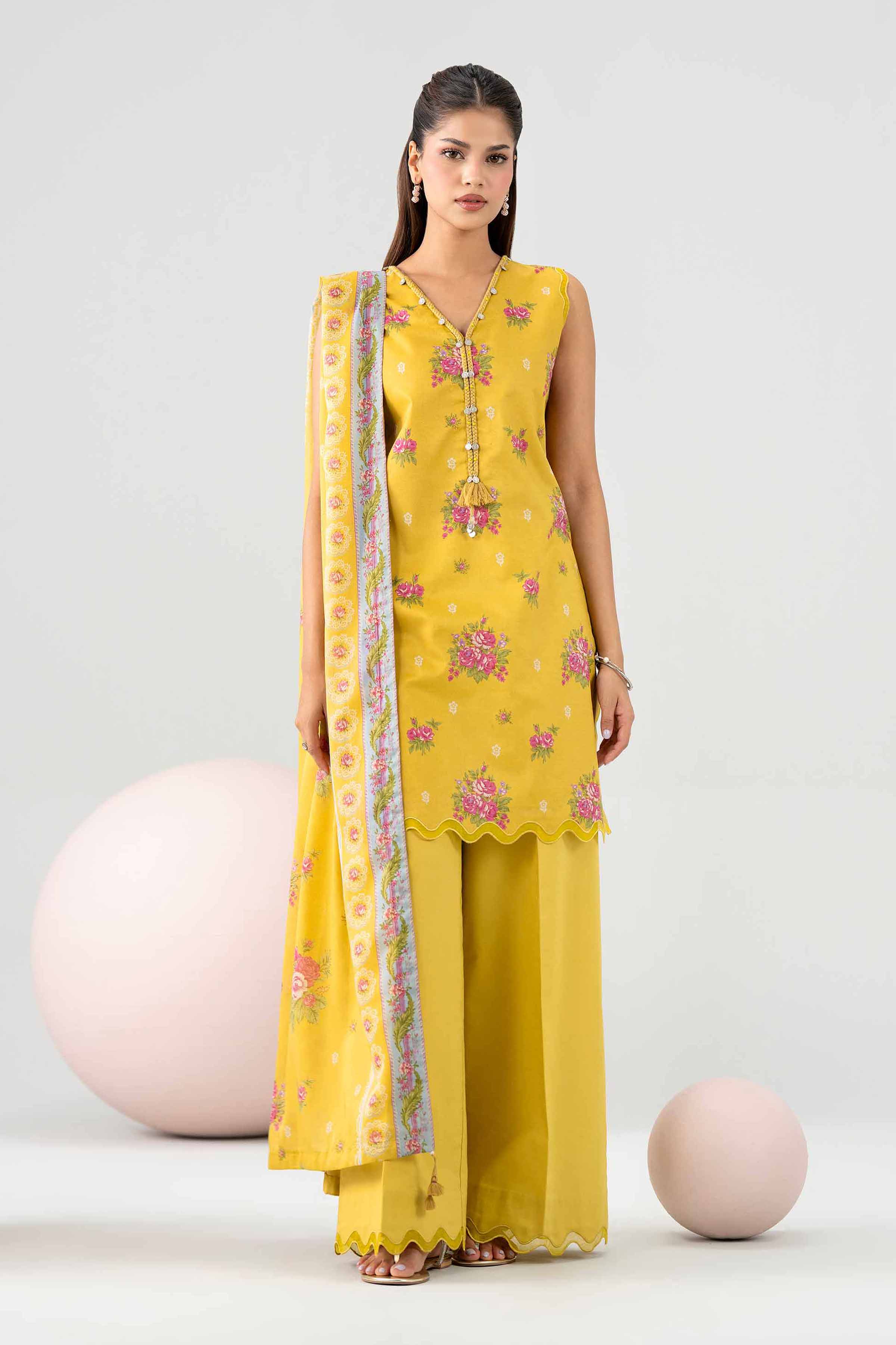 3 Piece - Printed Loose Fabric - 42602680 for Women - Freedom To Buy Collection | Nishat | Shop Online
