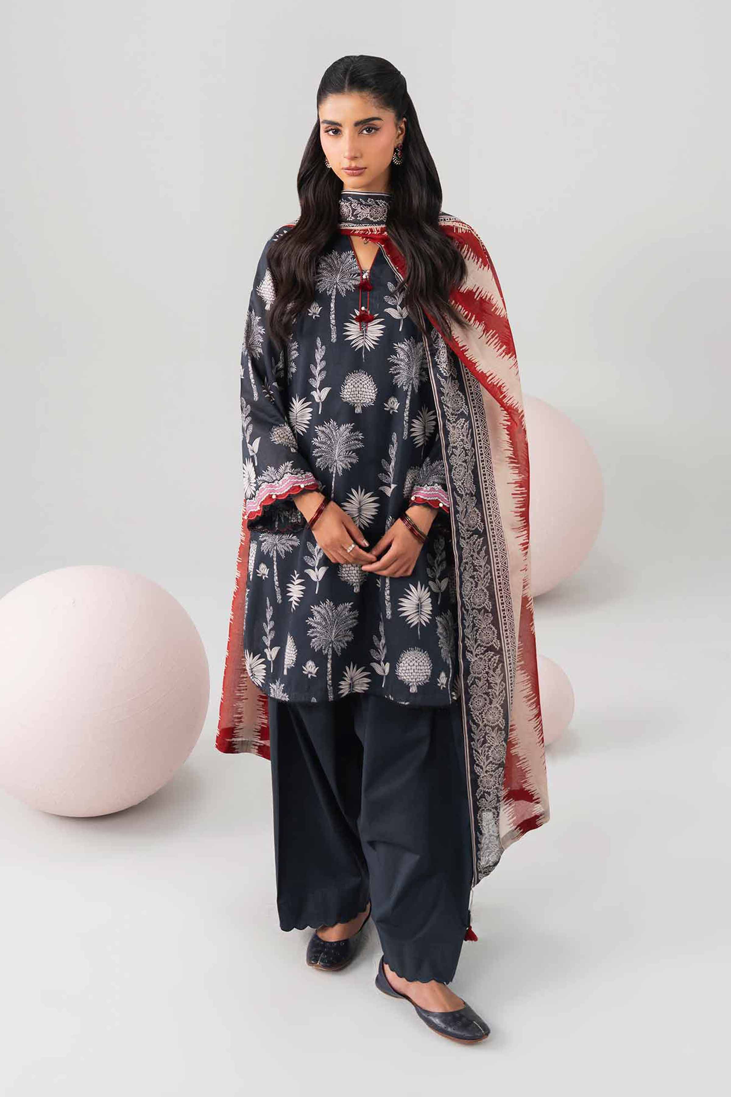 3 Piece - Printed Loose Fabric - 42602688 for Women - Freedom To Buy Collection | Nishat | Shop Online