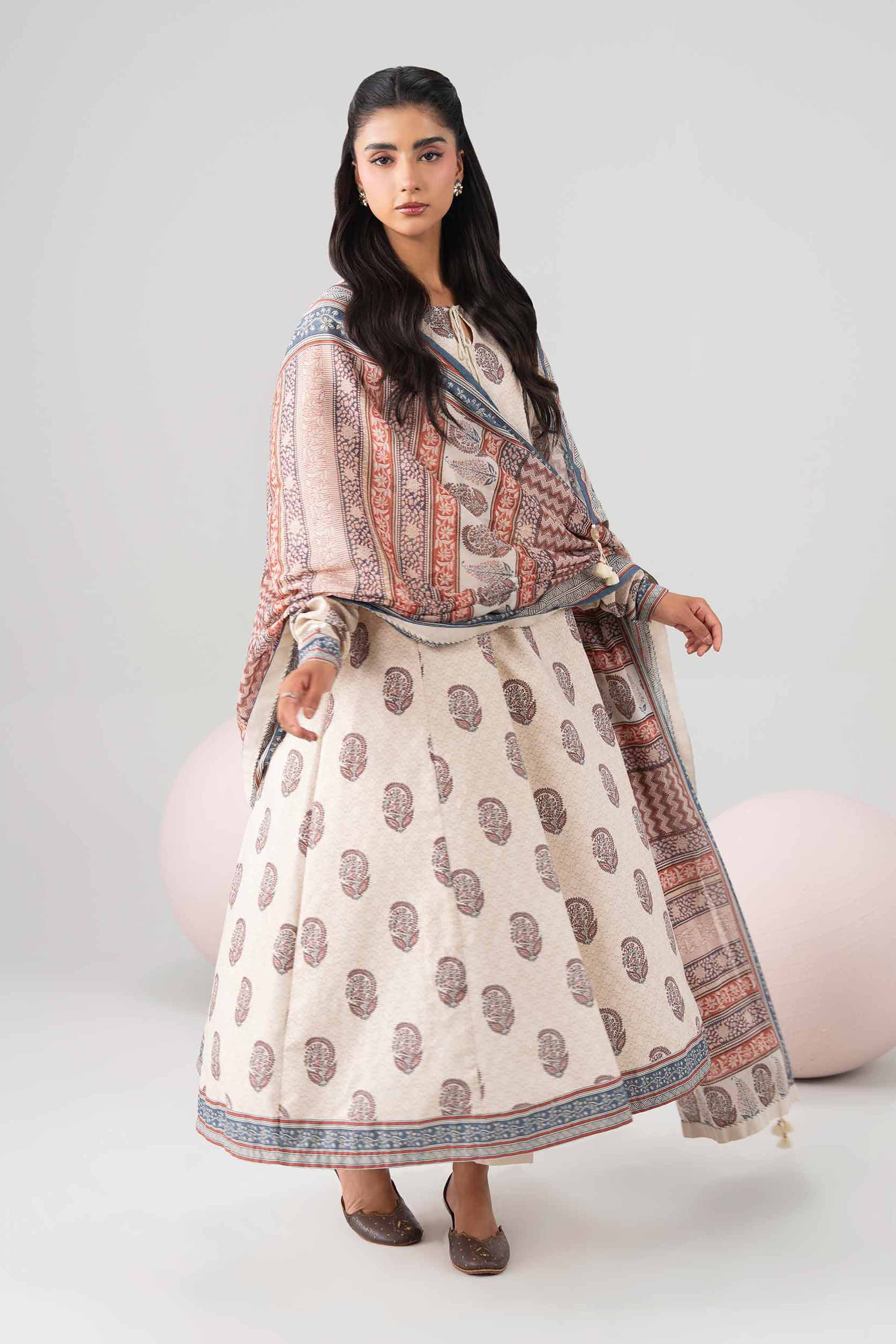 3 Piece - Printed Loose Fabric - 42602695 for Women - Freedom To Buy Collection | Nishat | Shop Online