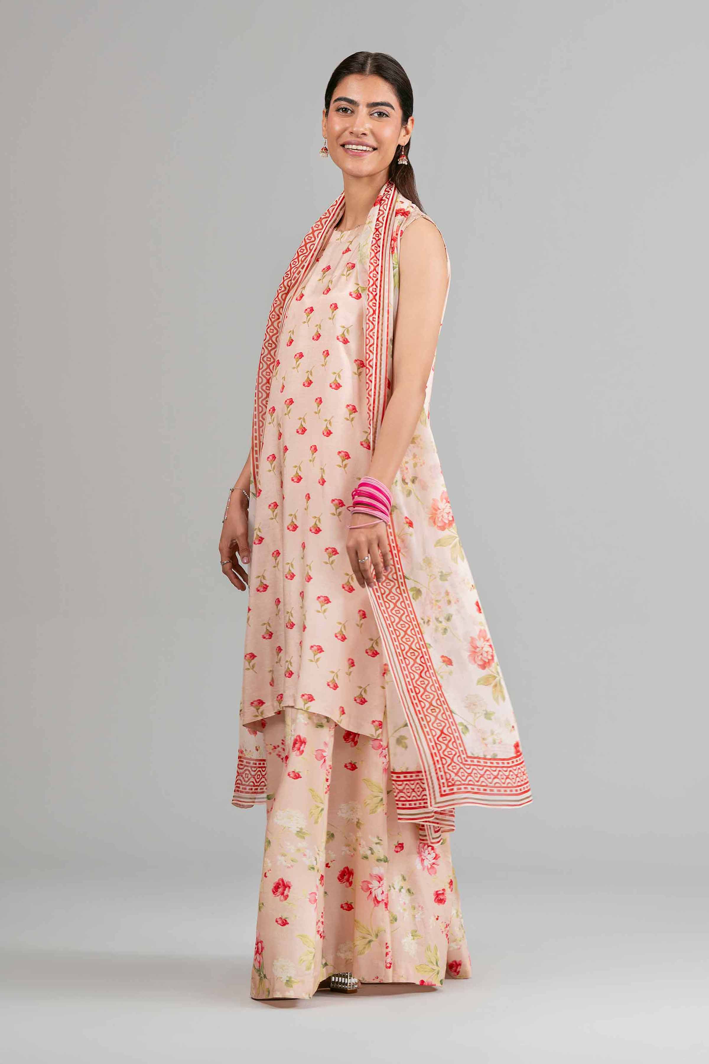 3 Piece - Printed Loose Fabric - 42619937 for Women - Freedom To Buy Collection | Nishat | Shop Online