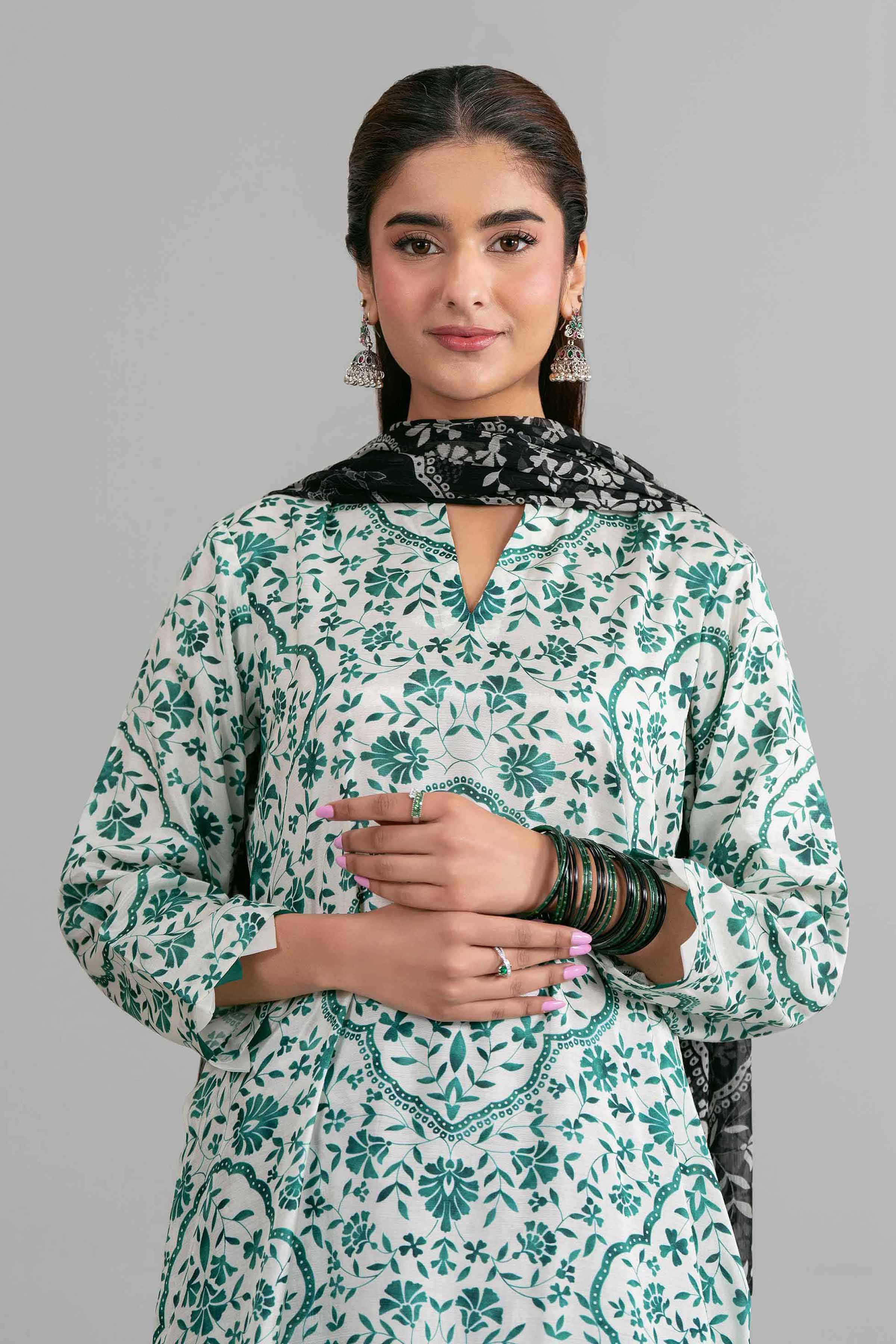 3 Piece - Printed Loose Fabric - 42619938 for Women - Freedom To Buy Collection | Nishat | Shop Online