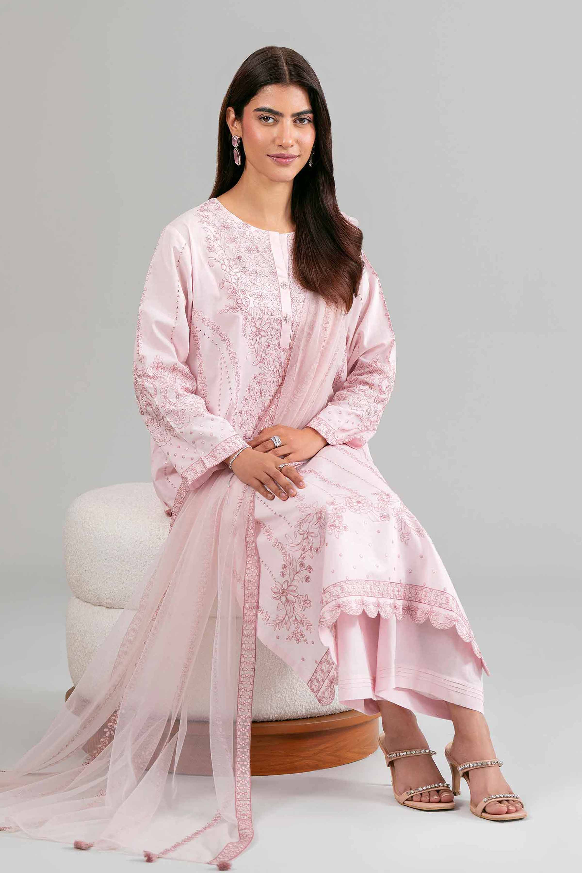 3 Piece - Embroidered Suit - 42619961