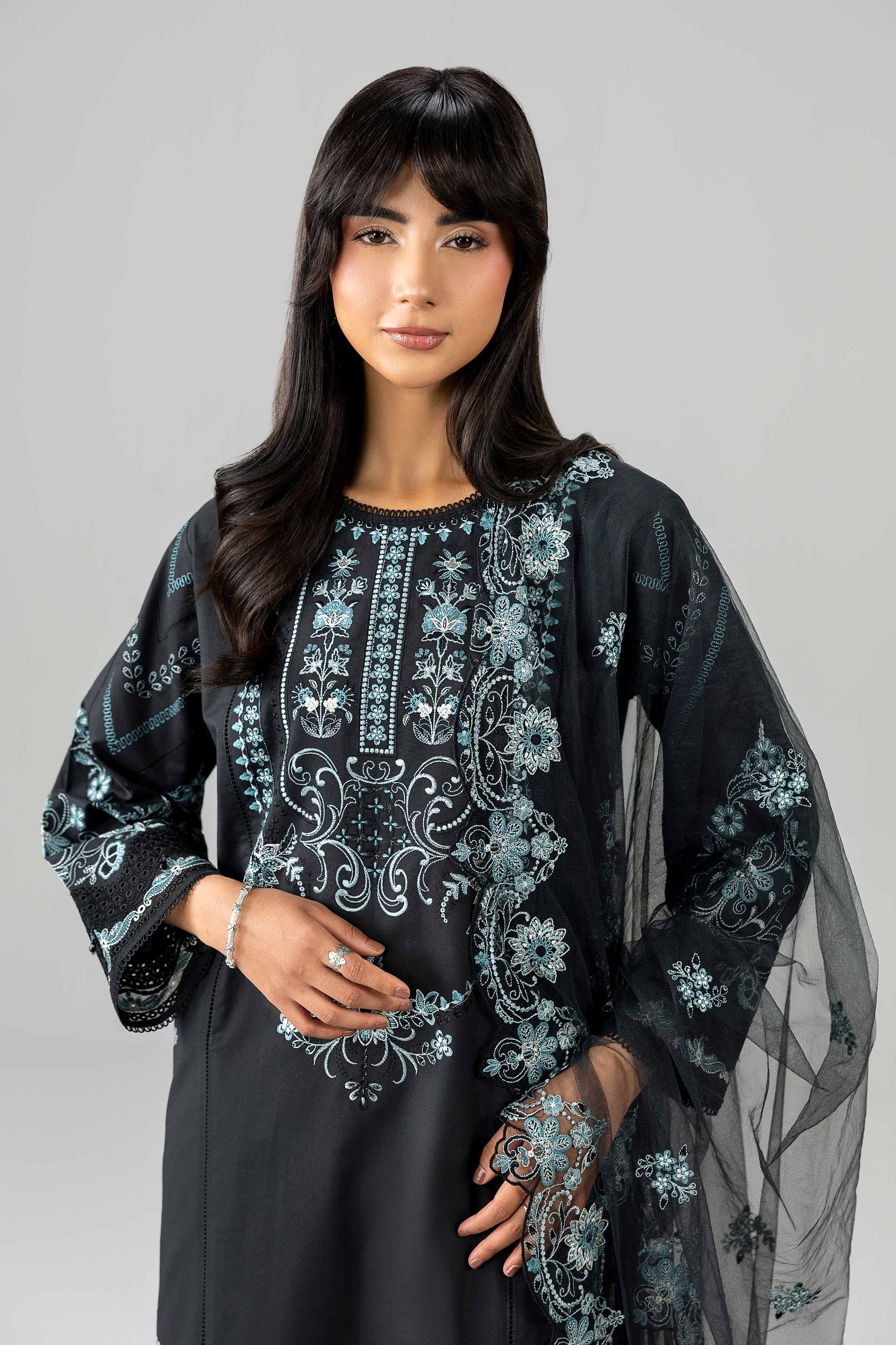 3 Piece - Embroidered Suit - 42619972