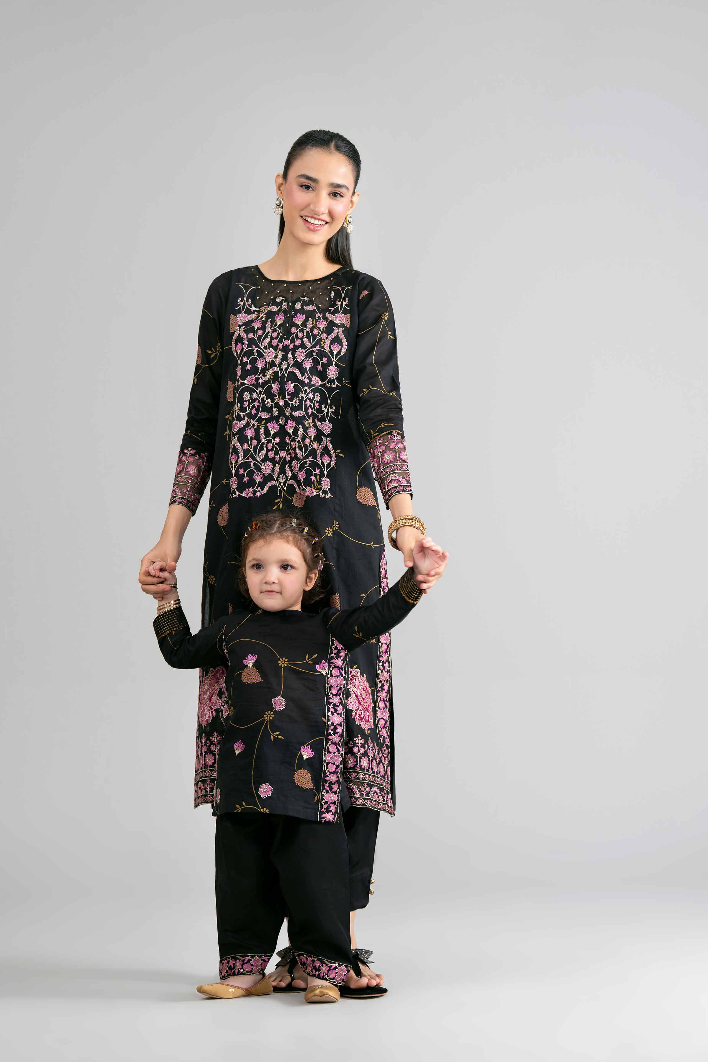 2 Piece - Printed Embroidered Suit - PMD26-03 M