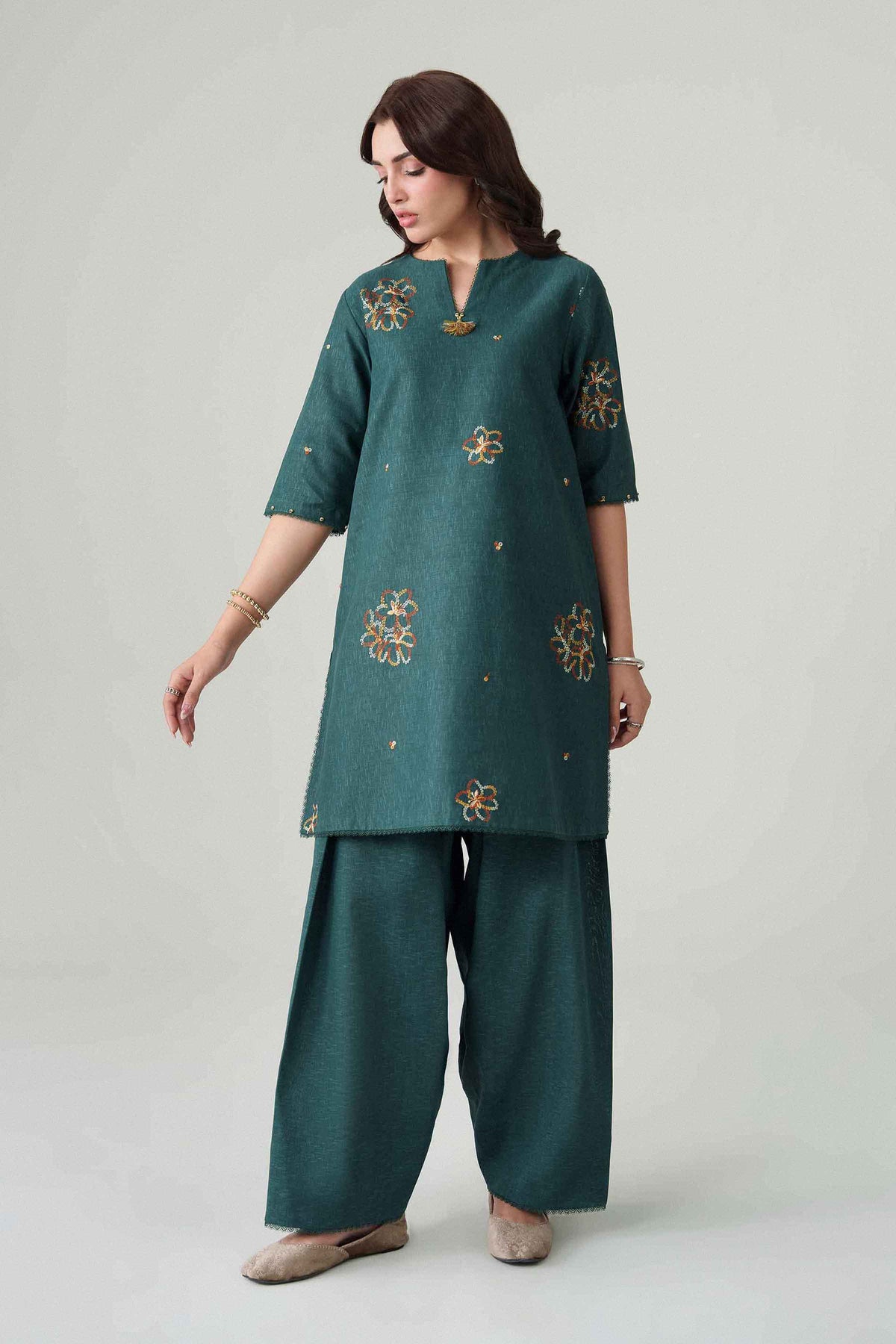 1 Piece - Dyed Printed Loose Fabric - 42604010