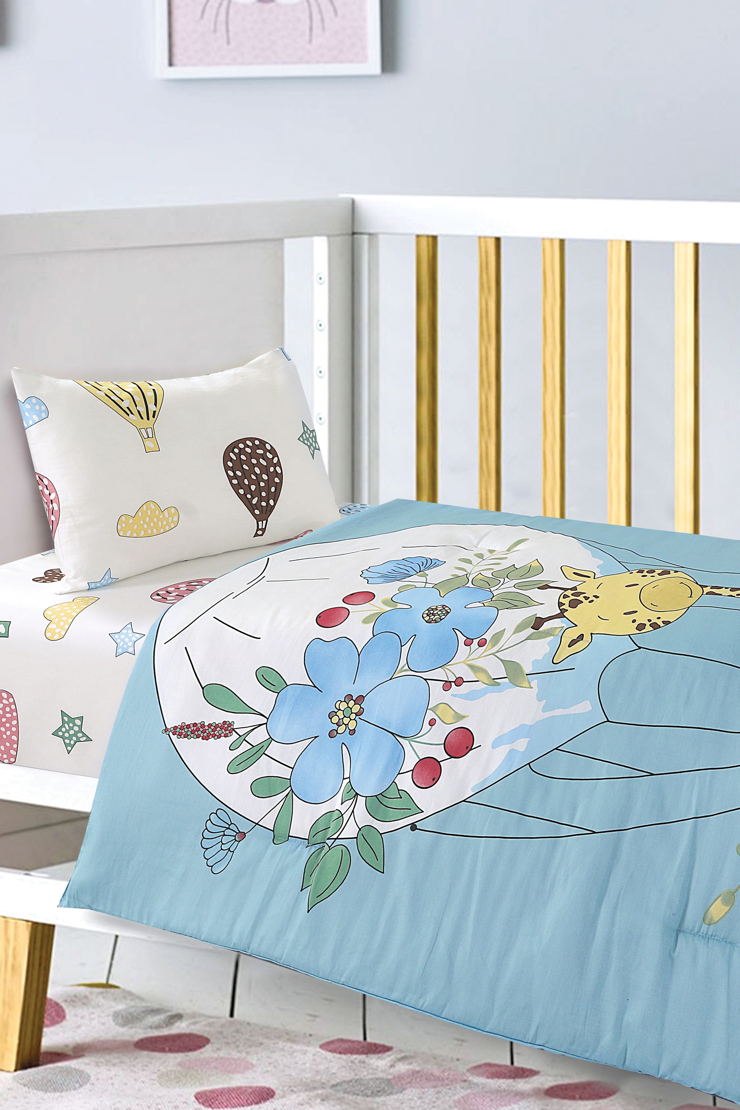 Nishat baby 2025 cot set