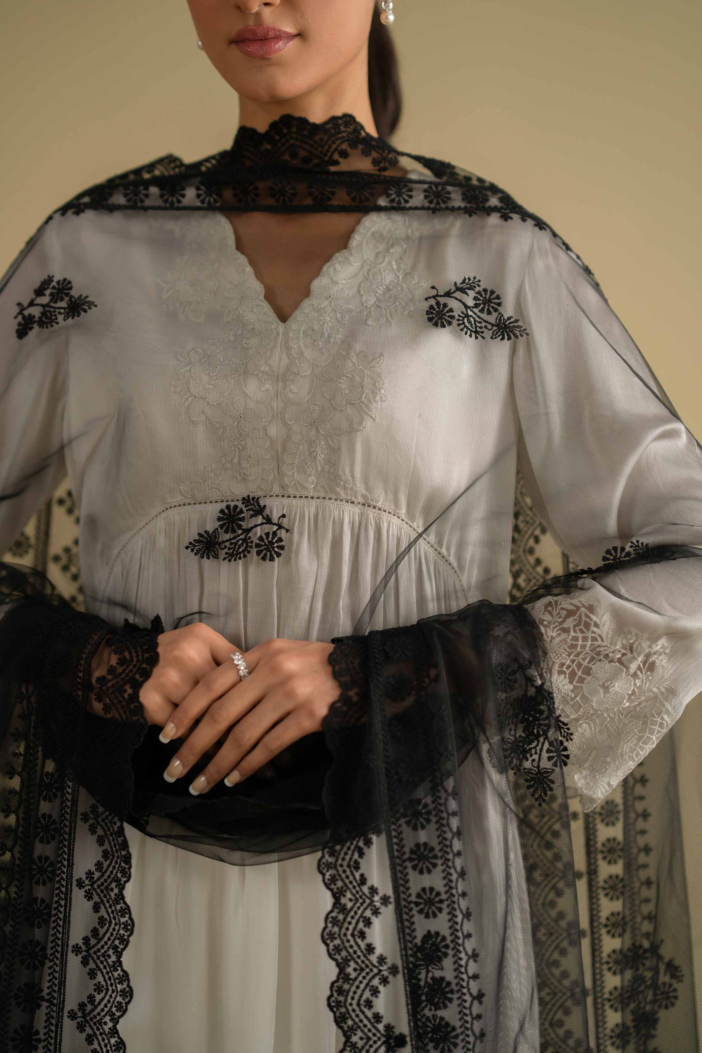 Embroidered Dupatta - KFE26-124 for Women - Pret Collection | Nishat | Shop Online