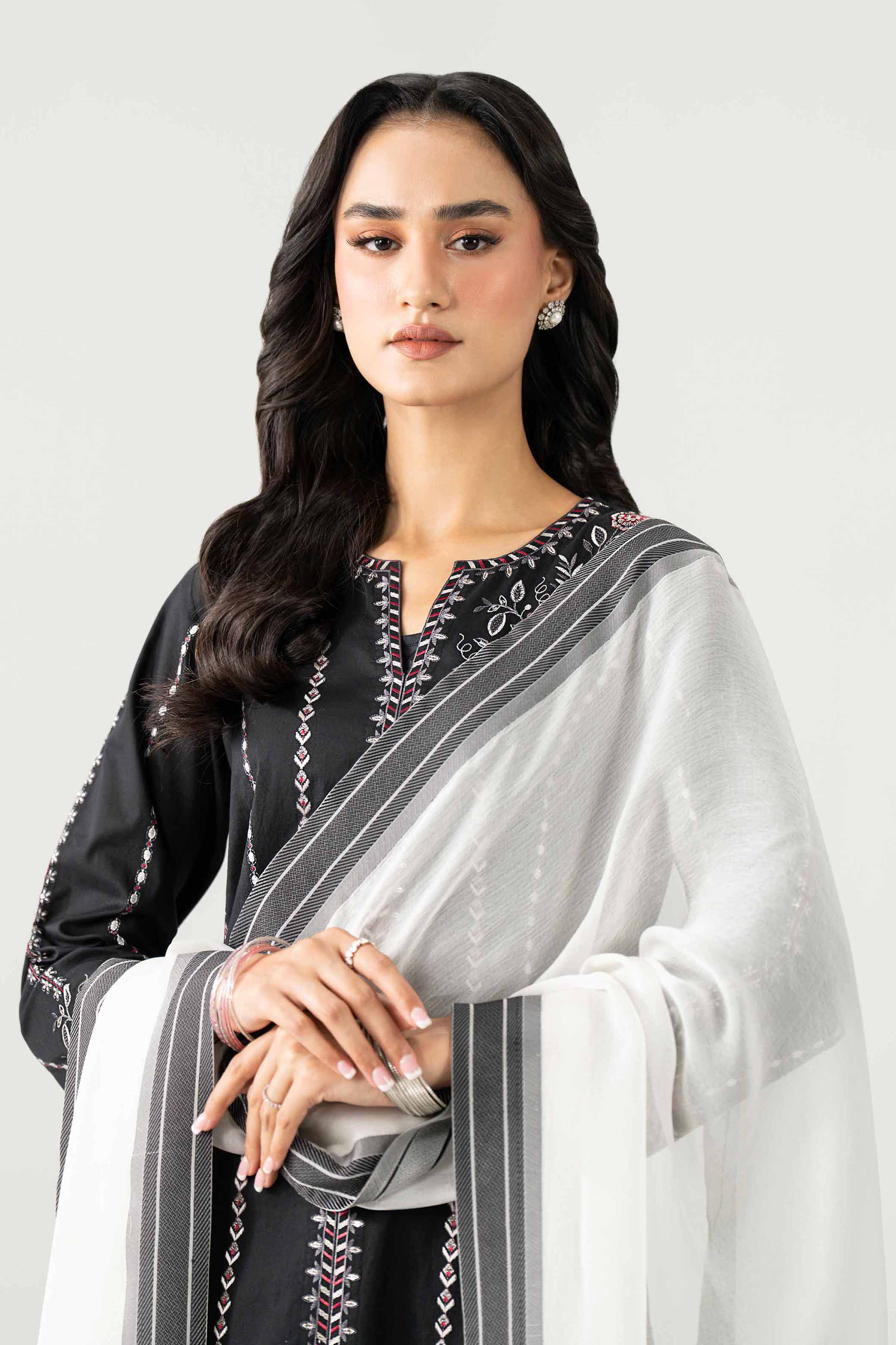 3 Piece - Embroidered Suit - KFE26-15