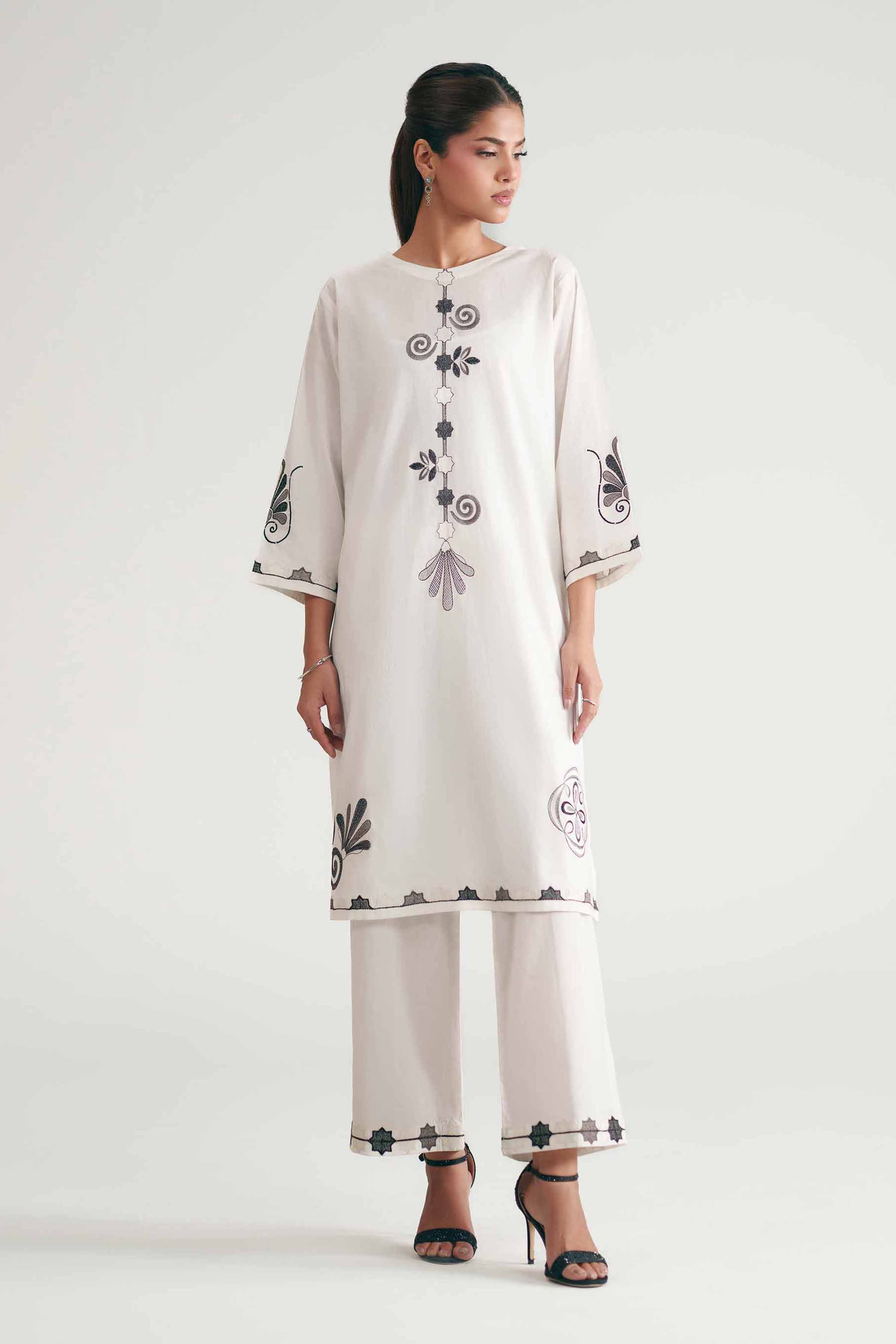 2 Piece - Embroidered Suit - KFE26-171