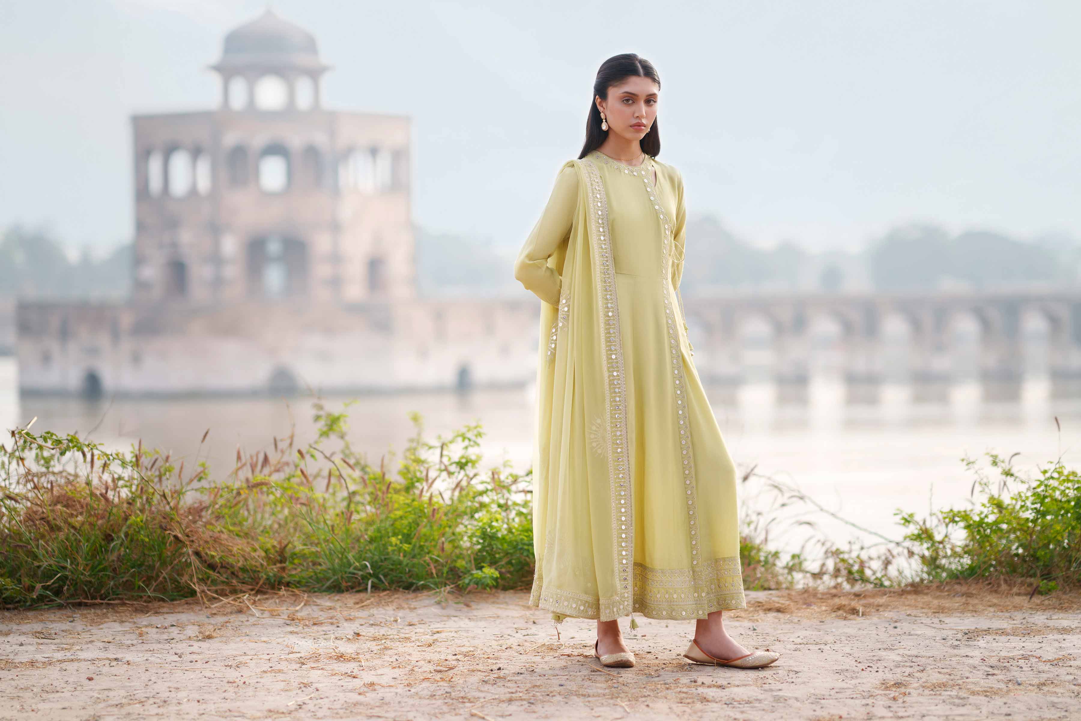 2 Piece - Embroidered Suit - KFE26-25 for Women - Pret Collection | Nishat | Shop Online