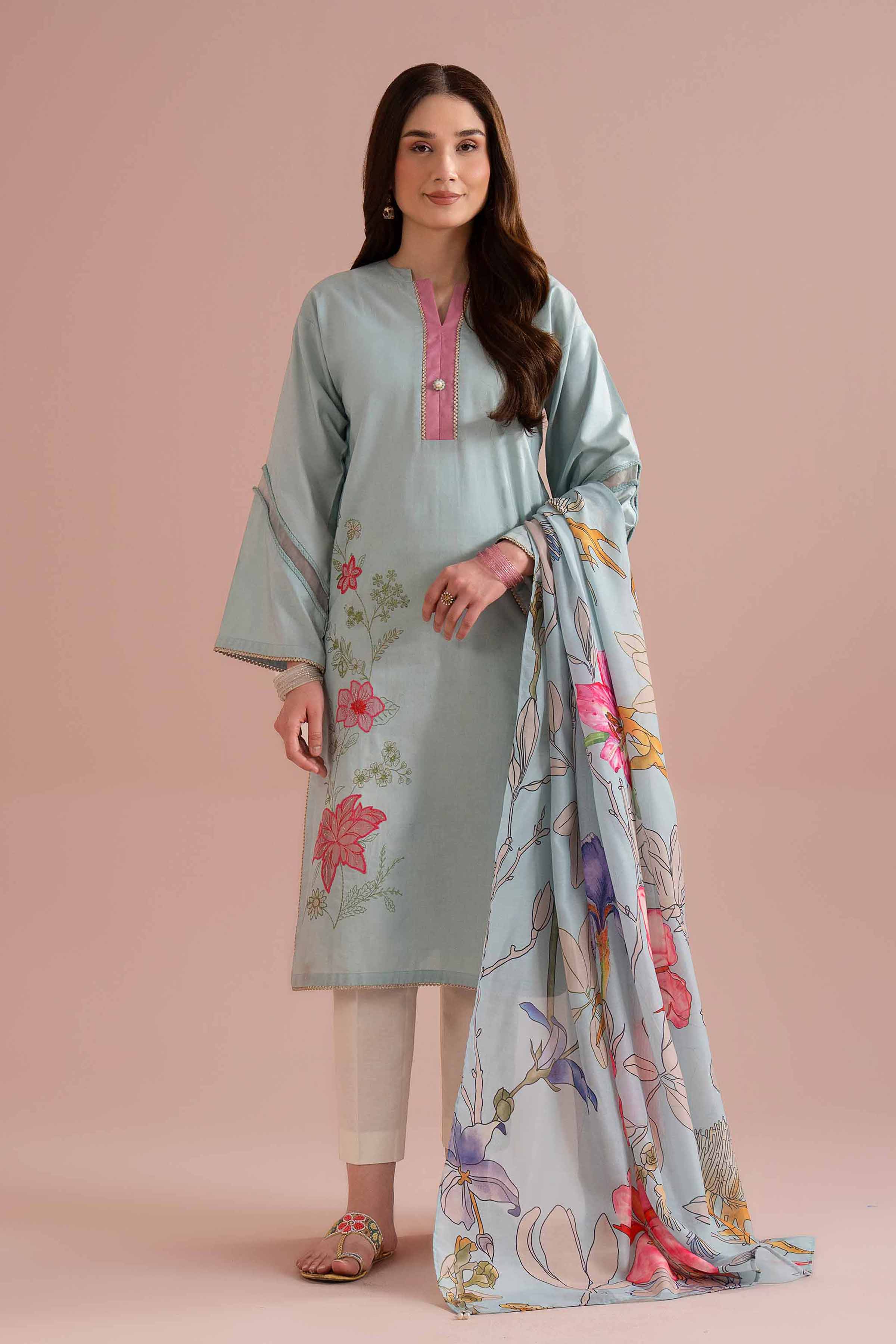 2 Piece - Embroidered Suit - PE26-140