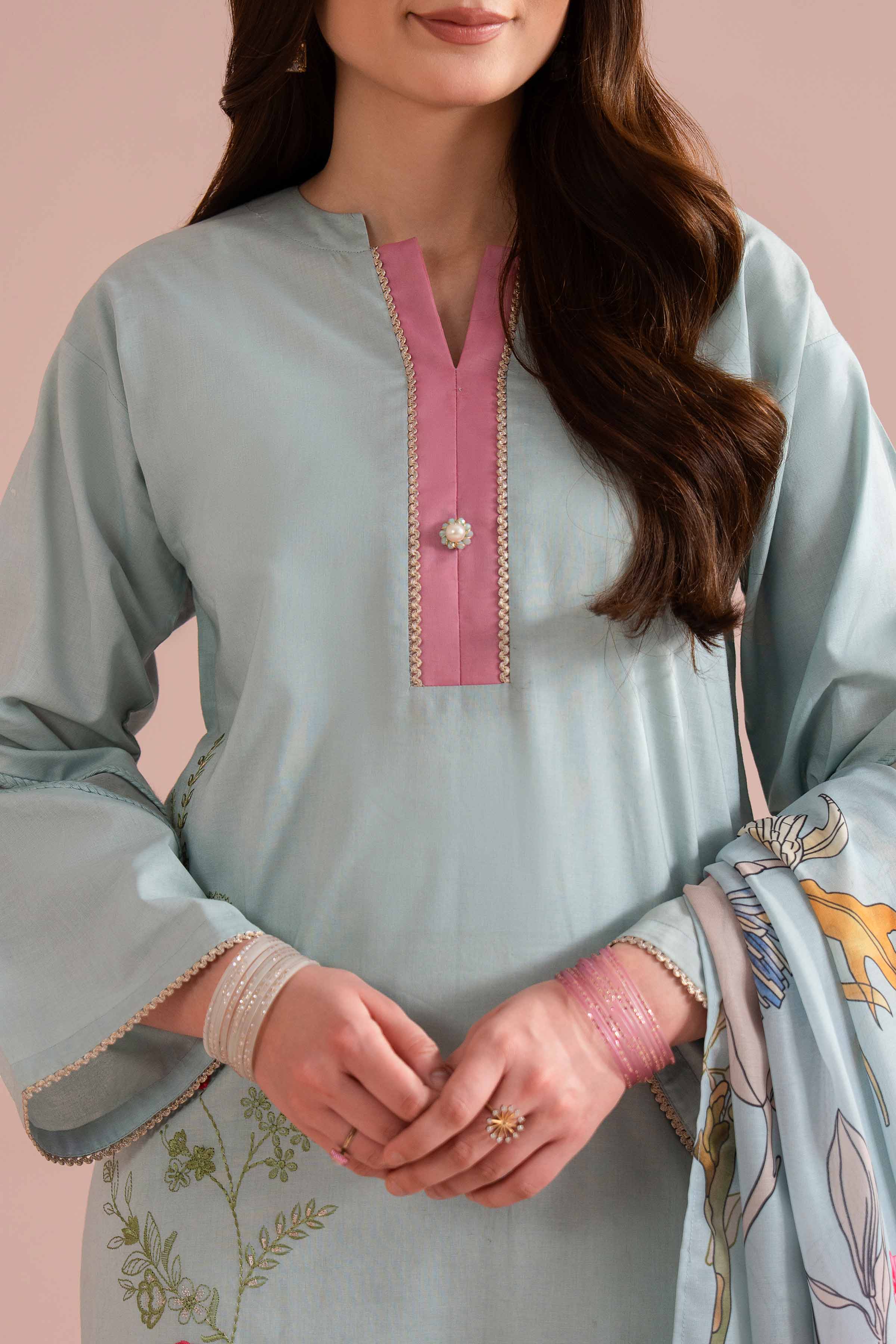 2 Piece - Embroidered Suit - PE26-140