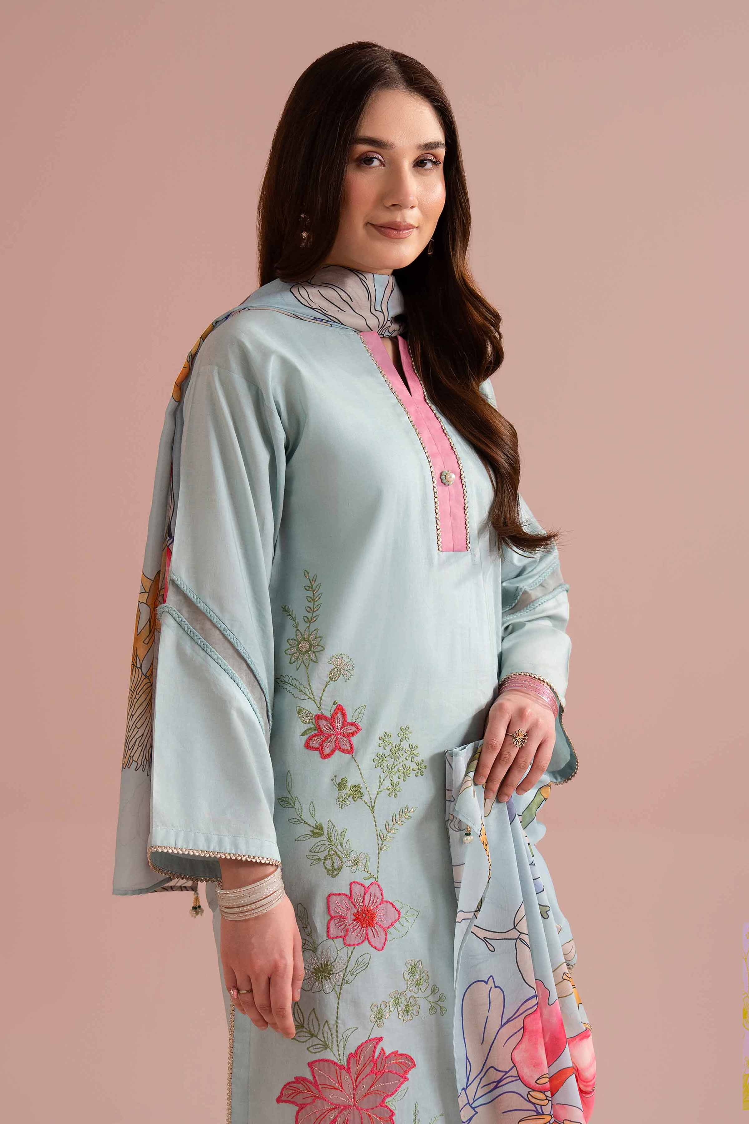 2 Piece - Embroidered Suit - PE26-140