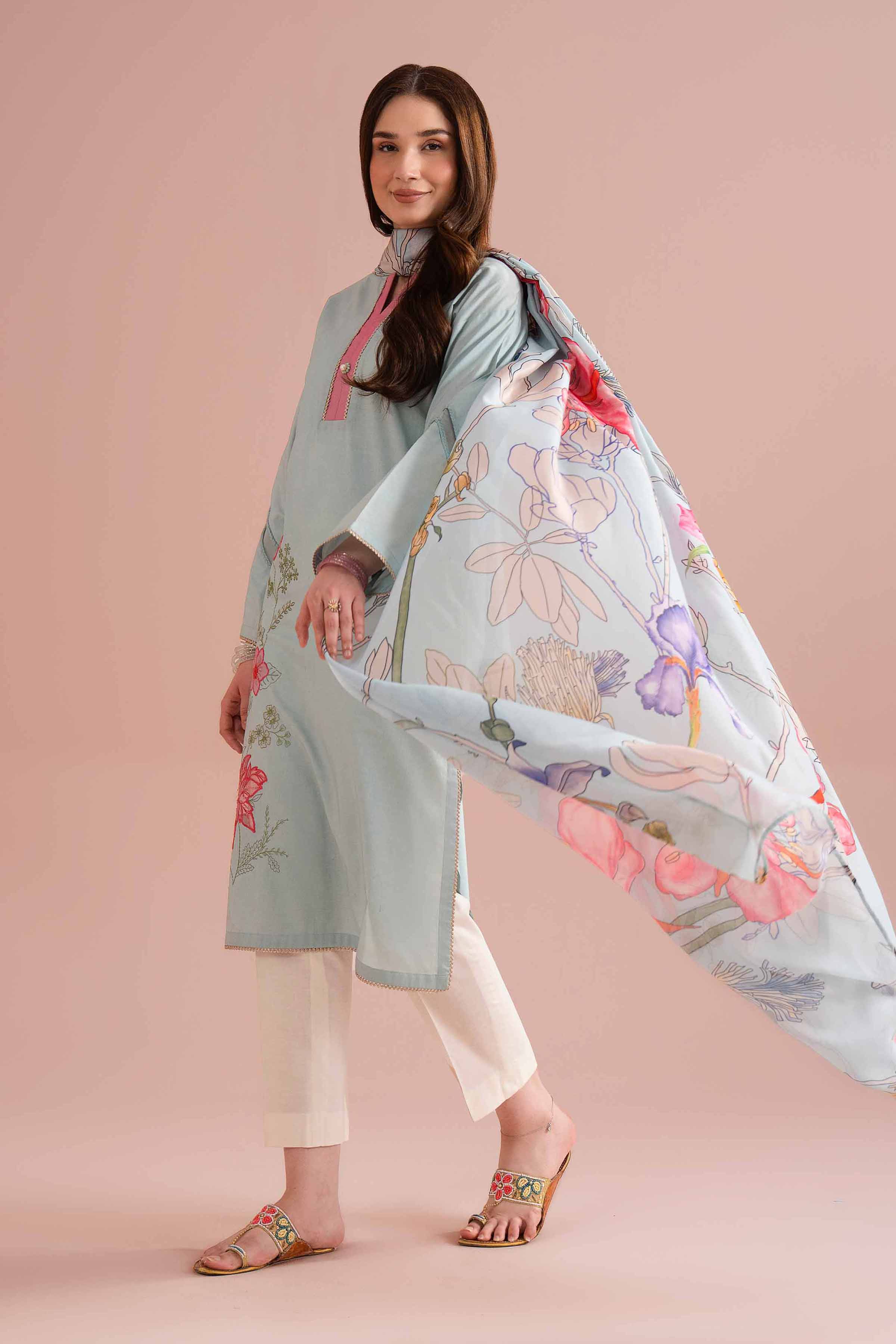 2 Piece - Embroidered Suit - PE26-140