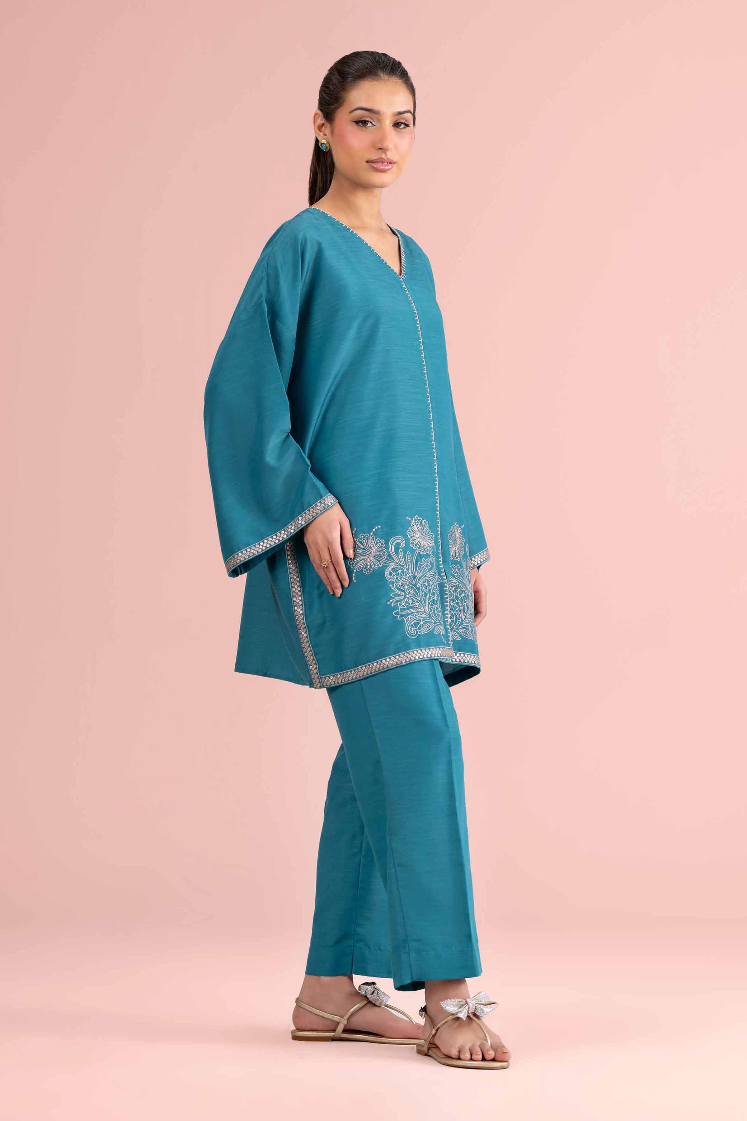 2 Piece - Embroidered Suit - PE26-165