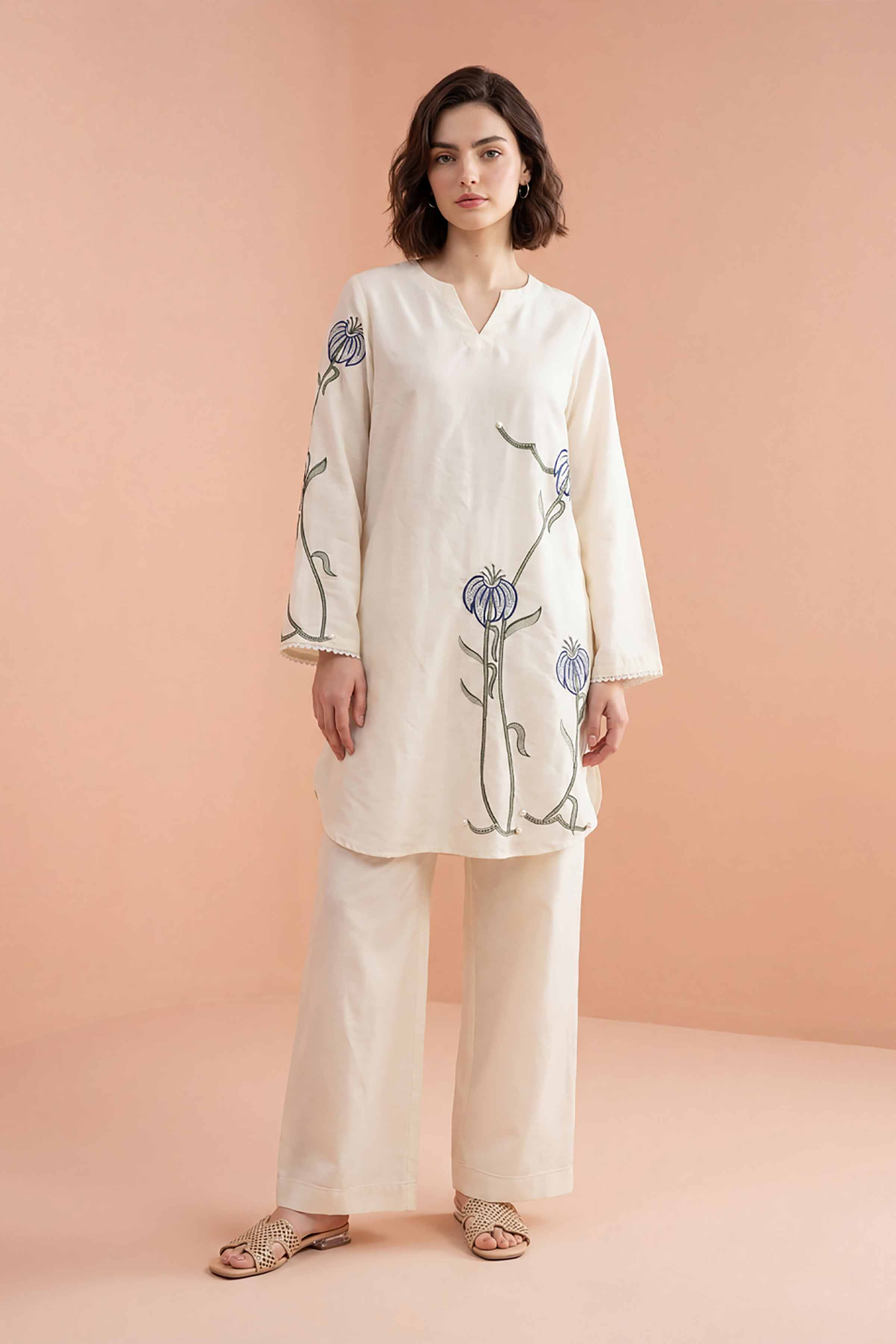 2 Piece - Embroidered Suit - PE26-174