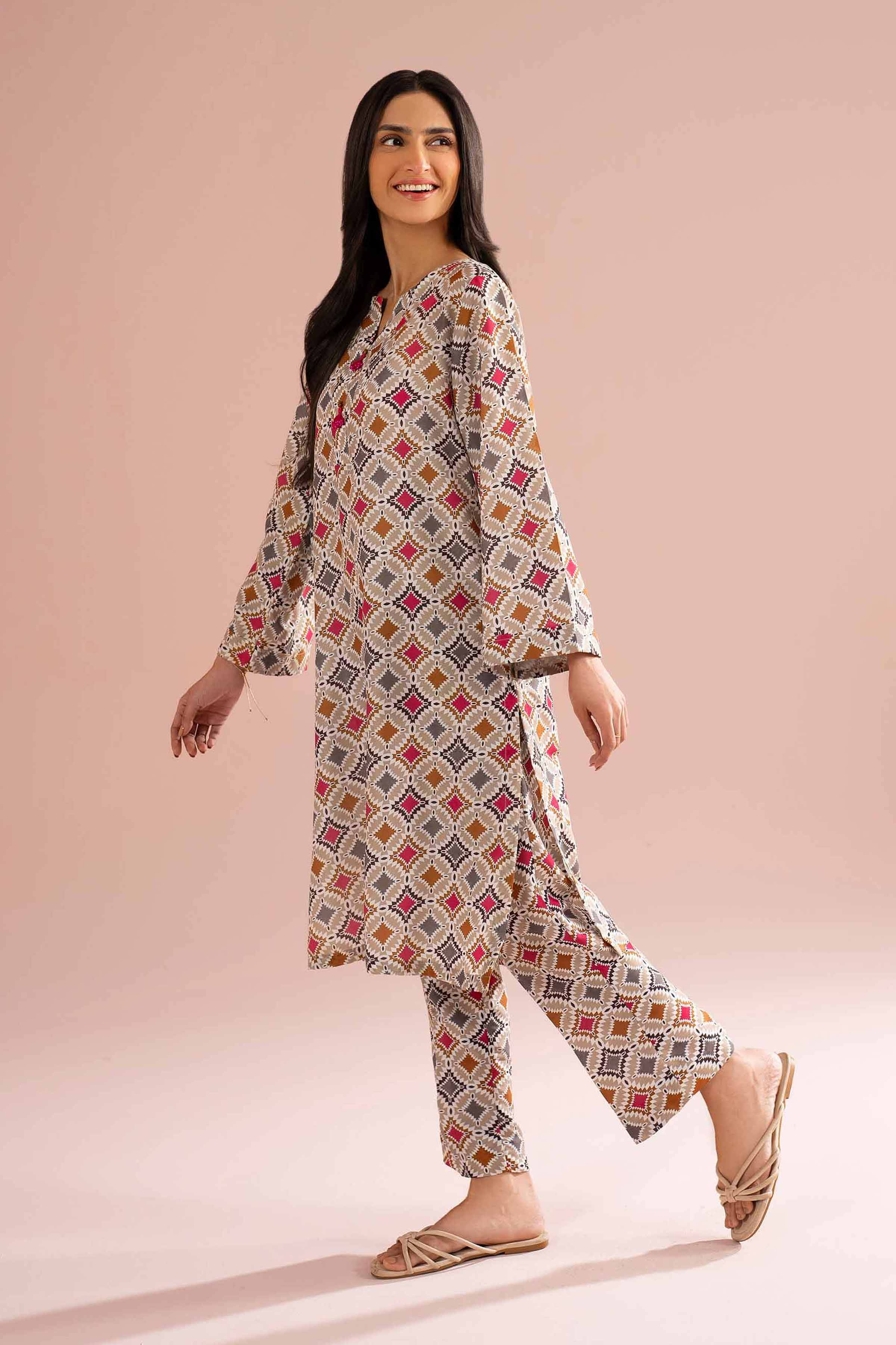 2 Piece - Printed Suit - PE26-21 for Women - Pret Collection | Nishat | Shop Online