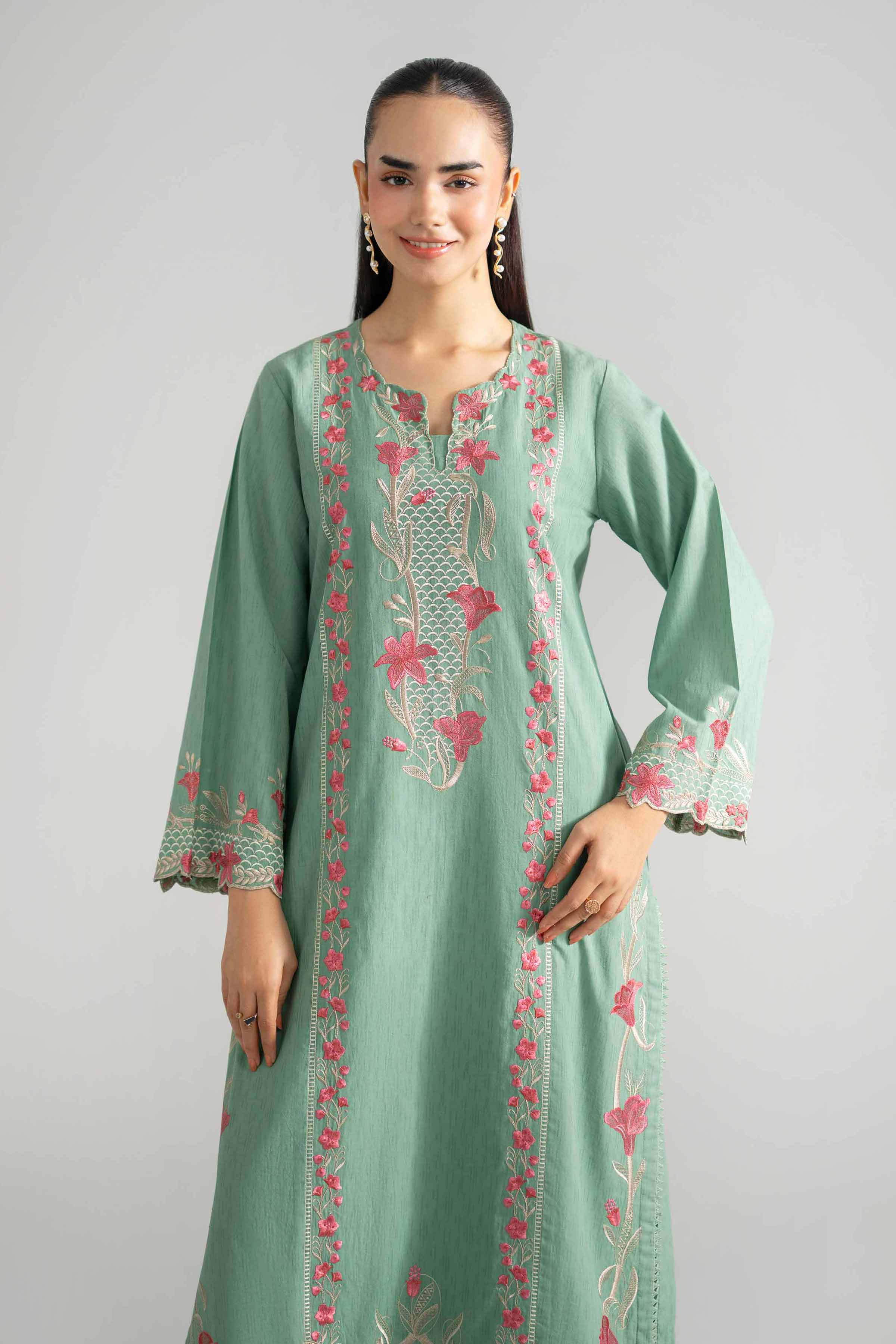2 Piece - Embroidered Suit - PE26-234