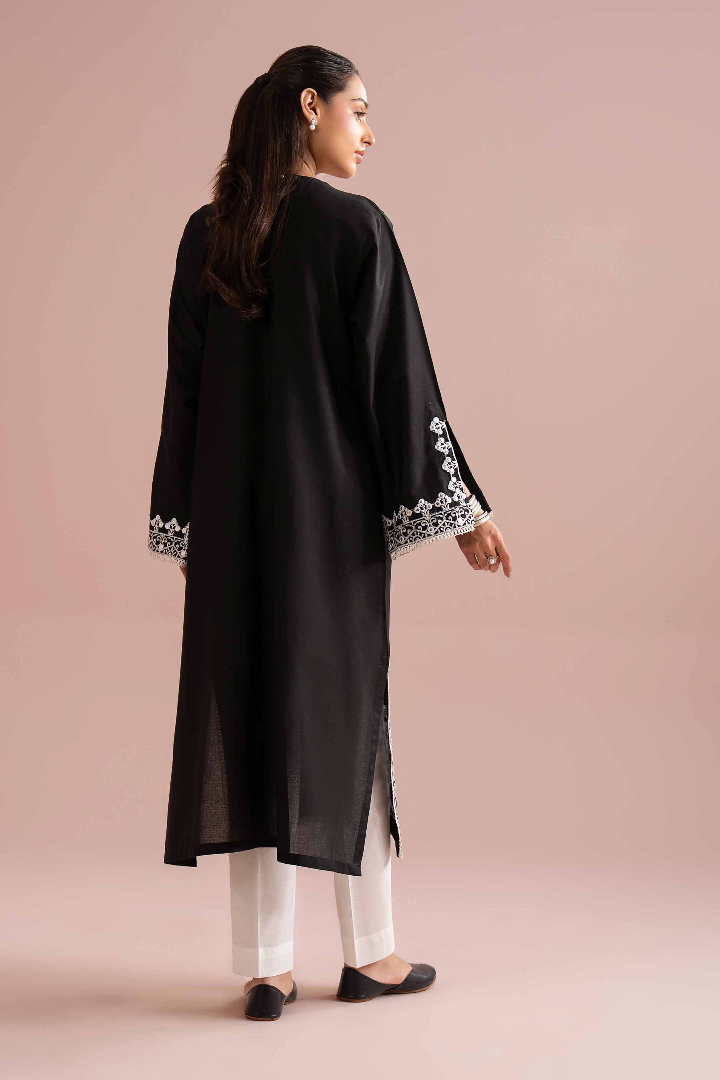 2 Piece - Embroidered Suit - PE26-238