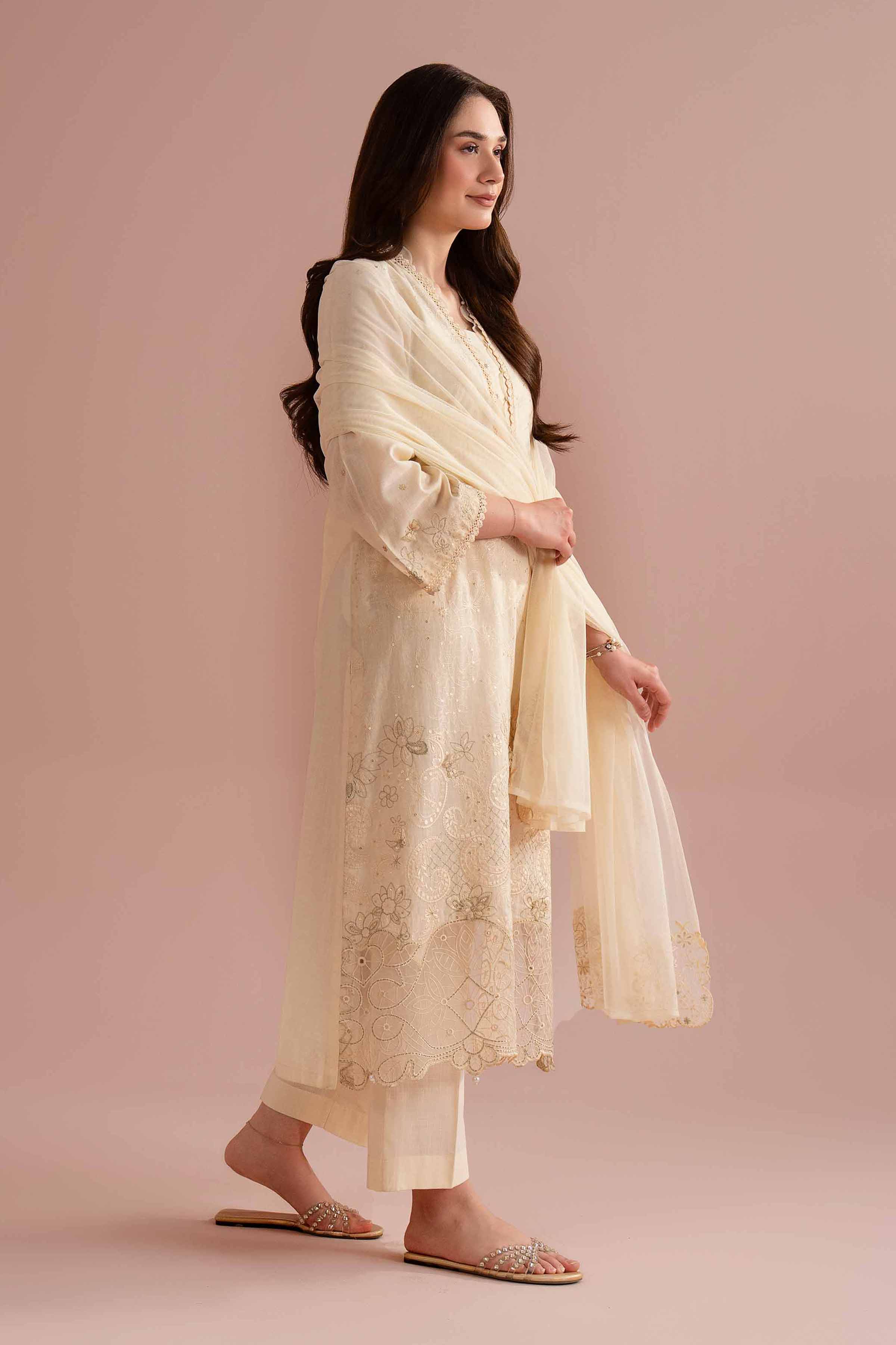 3 Piece - Embroidered Suit - PE26-325